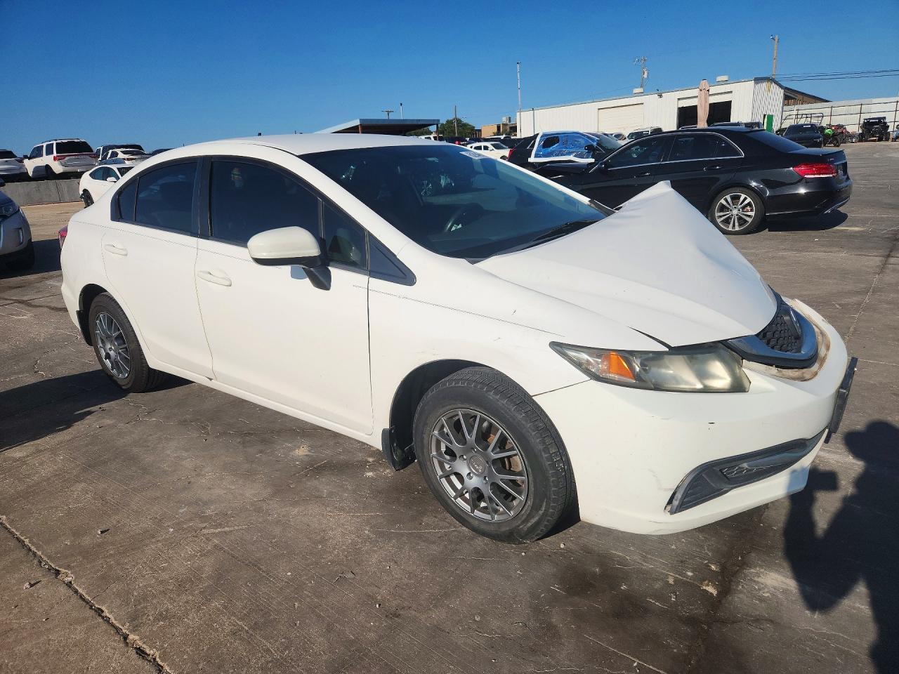 2015 Honda Civic Lx Белый vin: 19XFB2F58FE014750