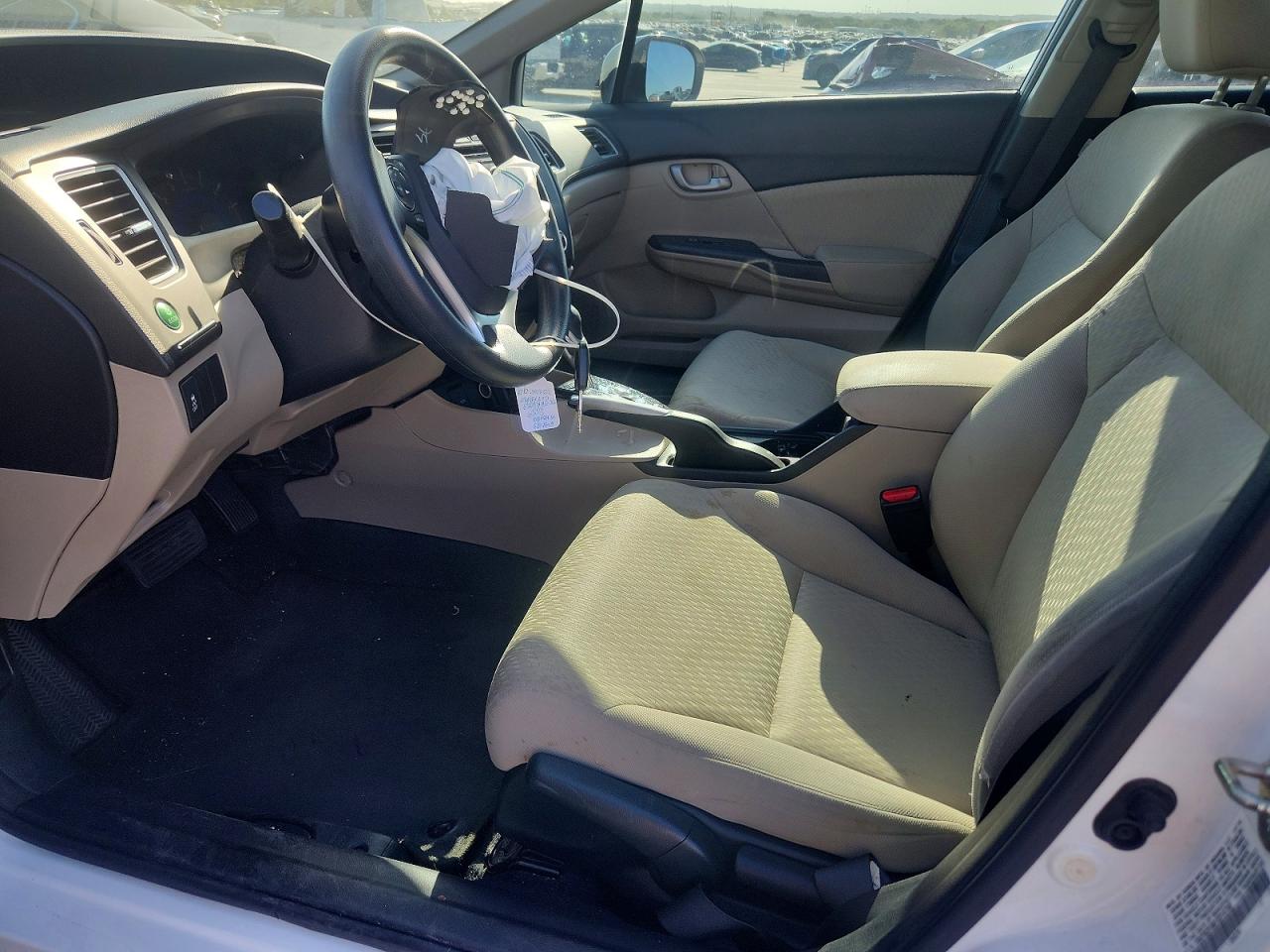 2015 Honda Civic Lx Белый vin: 19XFB2F58FE014750
