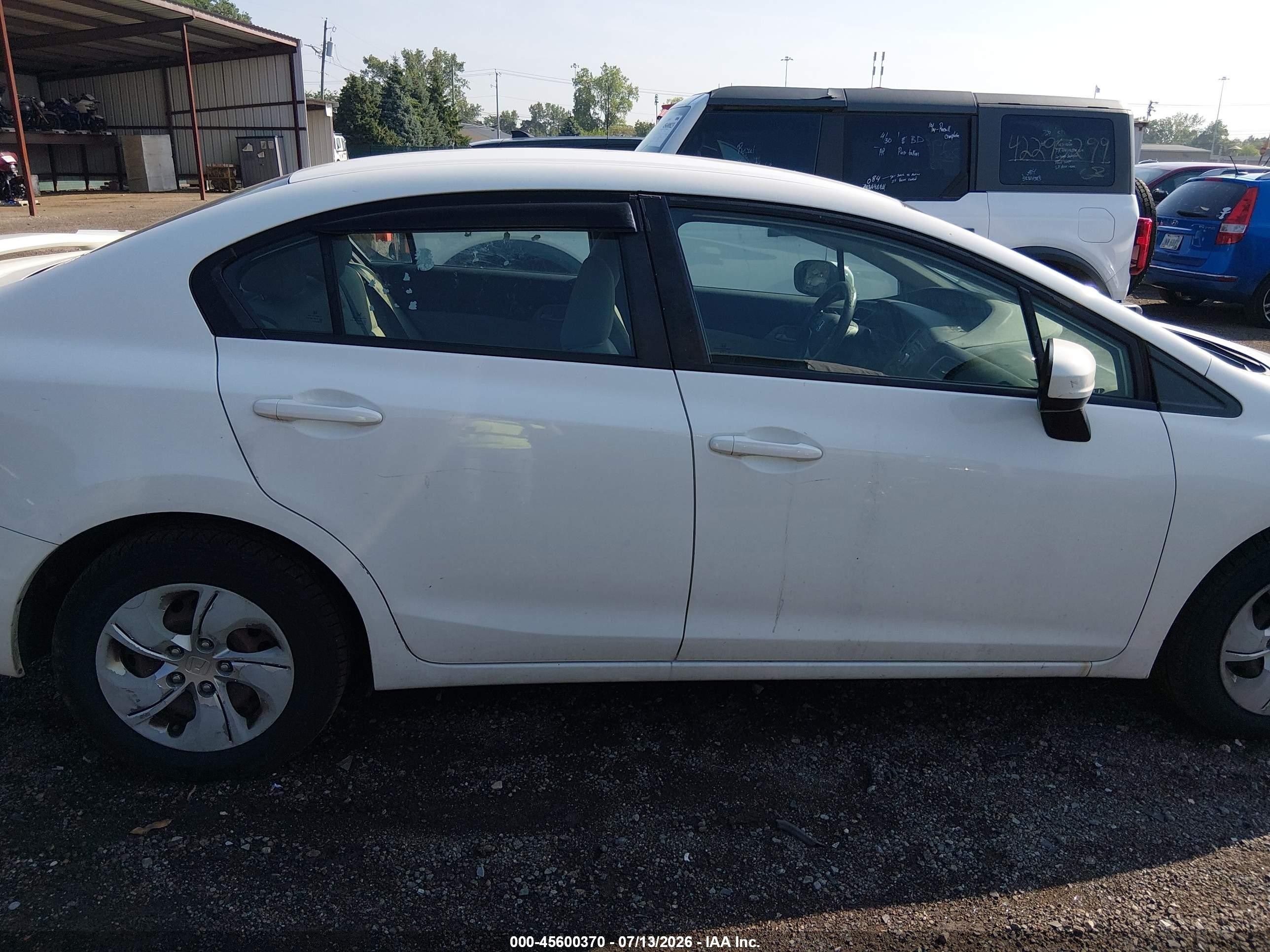 2015 Honda Civic Lx White vin: 19XFB2F58FE026574