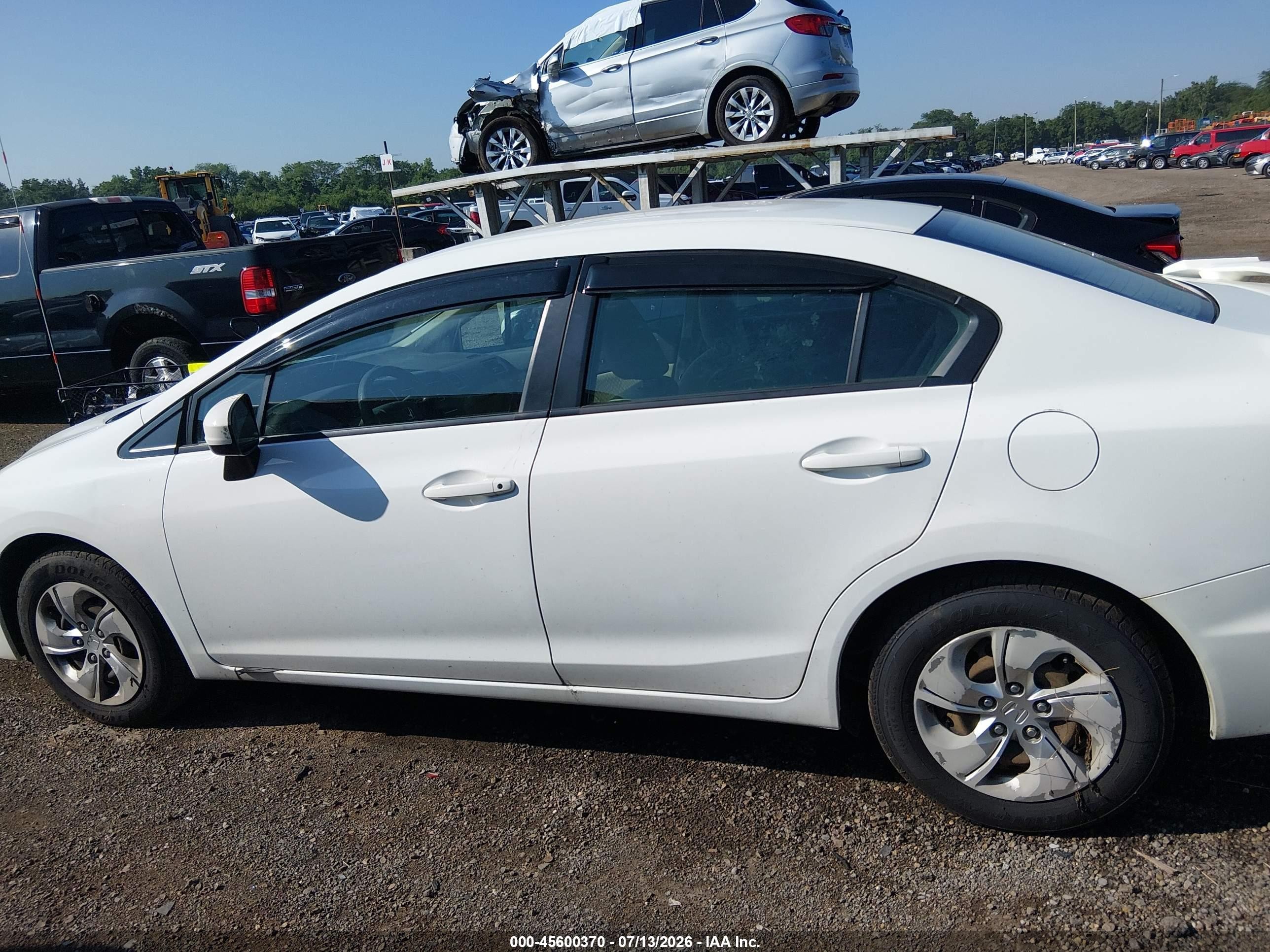 2015 Honda Civic Lx White vin: 19XFB2F58FE026574