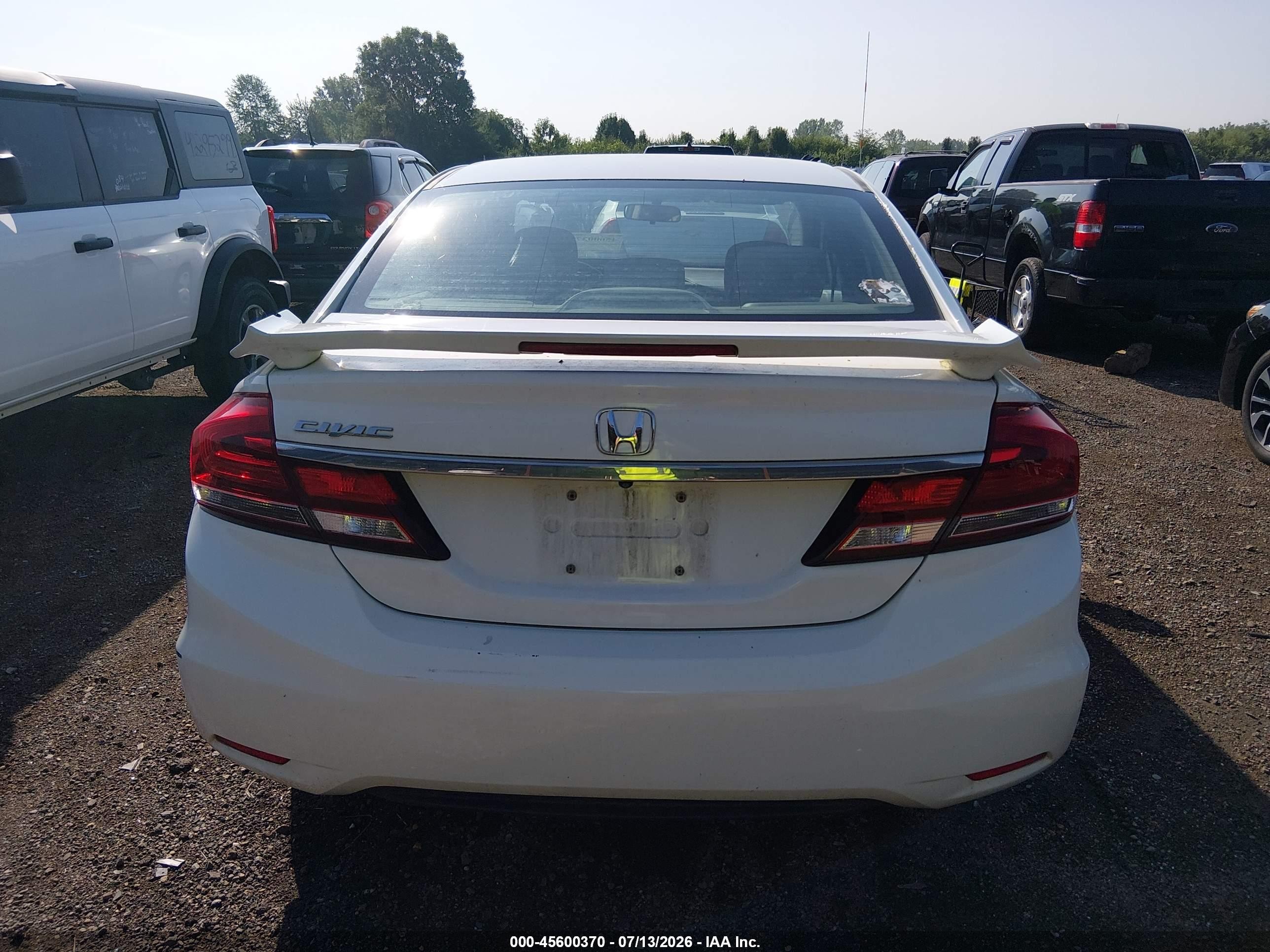 2015 Honda Civic Lx White vin: 19XFB2F58FE026574