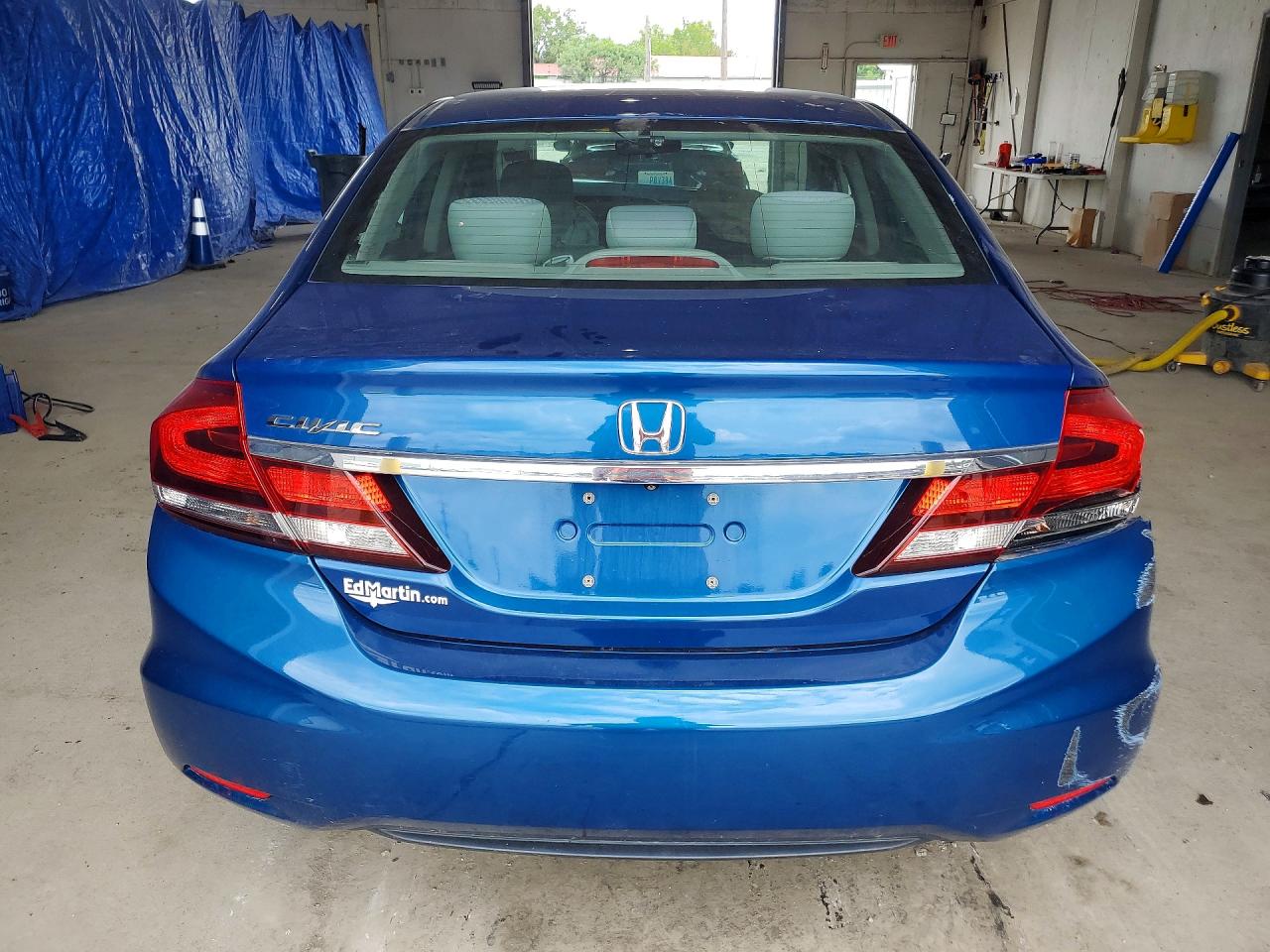 2015 Honda Civic Lx Blue vin: 19XFB2F58FE063284