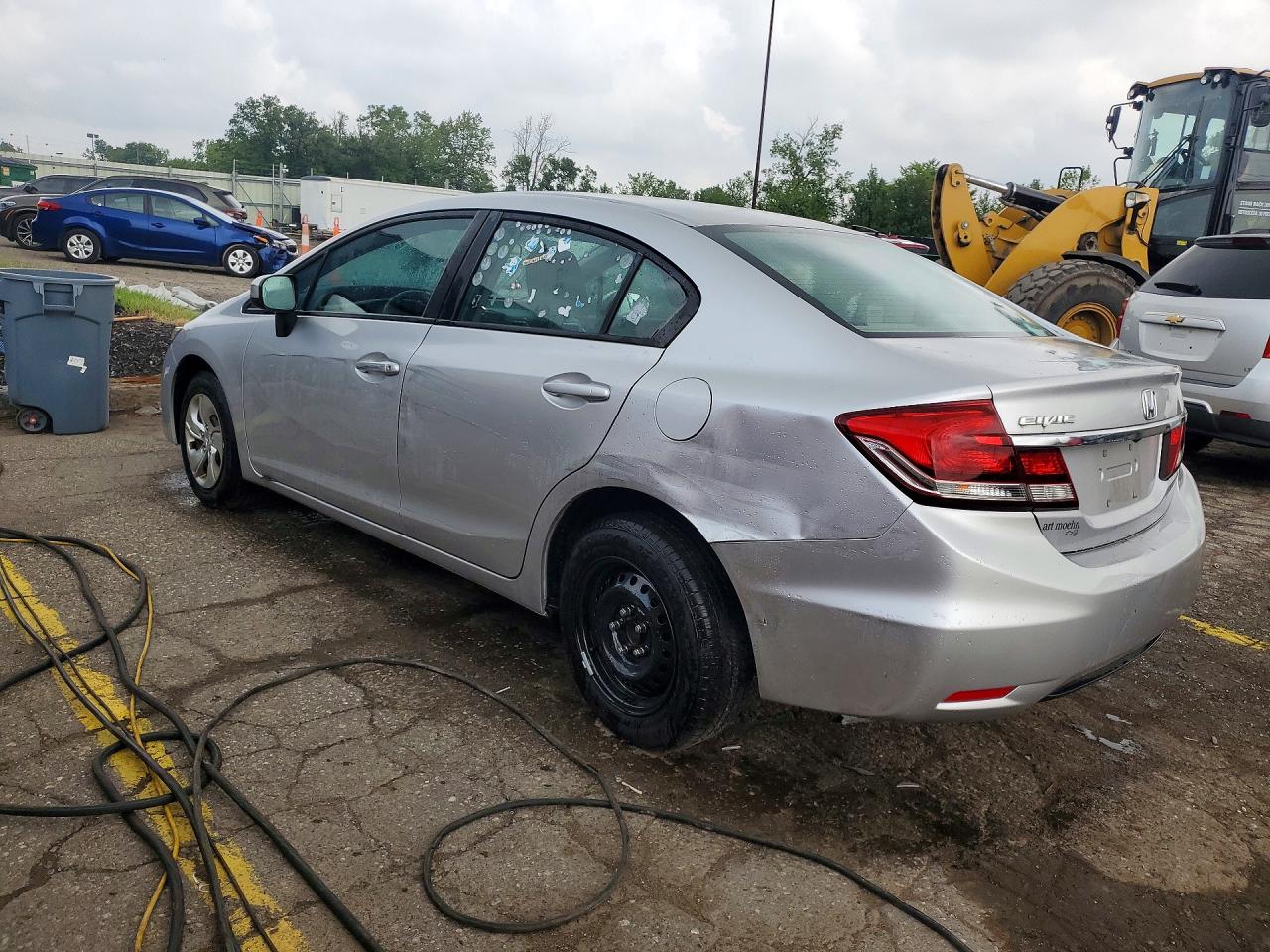 2015 Honda Civic Lx Silver vin: 19XFB2F58FE070994