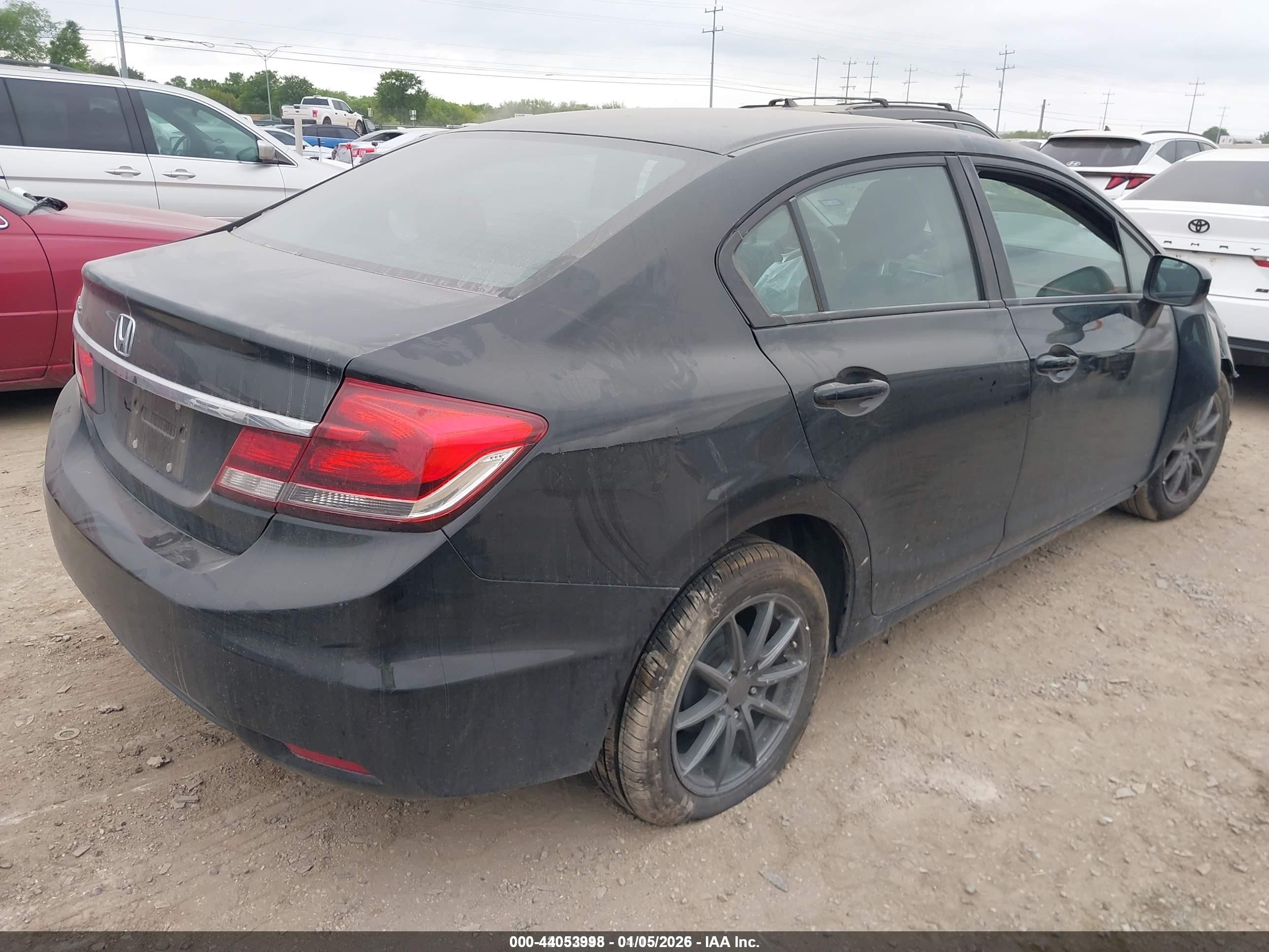 2015 Honda Civic Lx Черный vin: 19XFB2F58FE073703