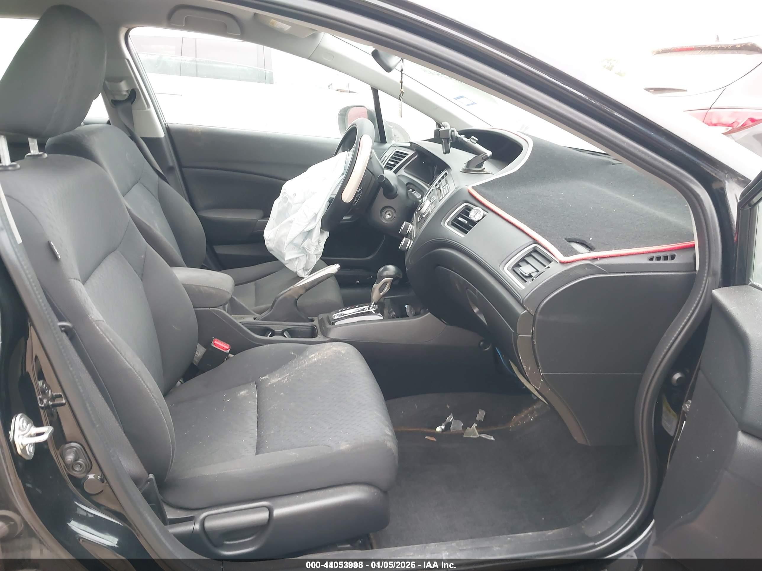 2015 Honda Civic Lx Черный vin: 19XFB2F58FE073703