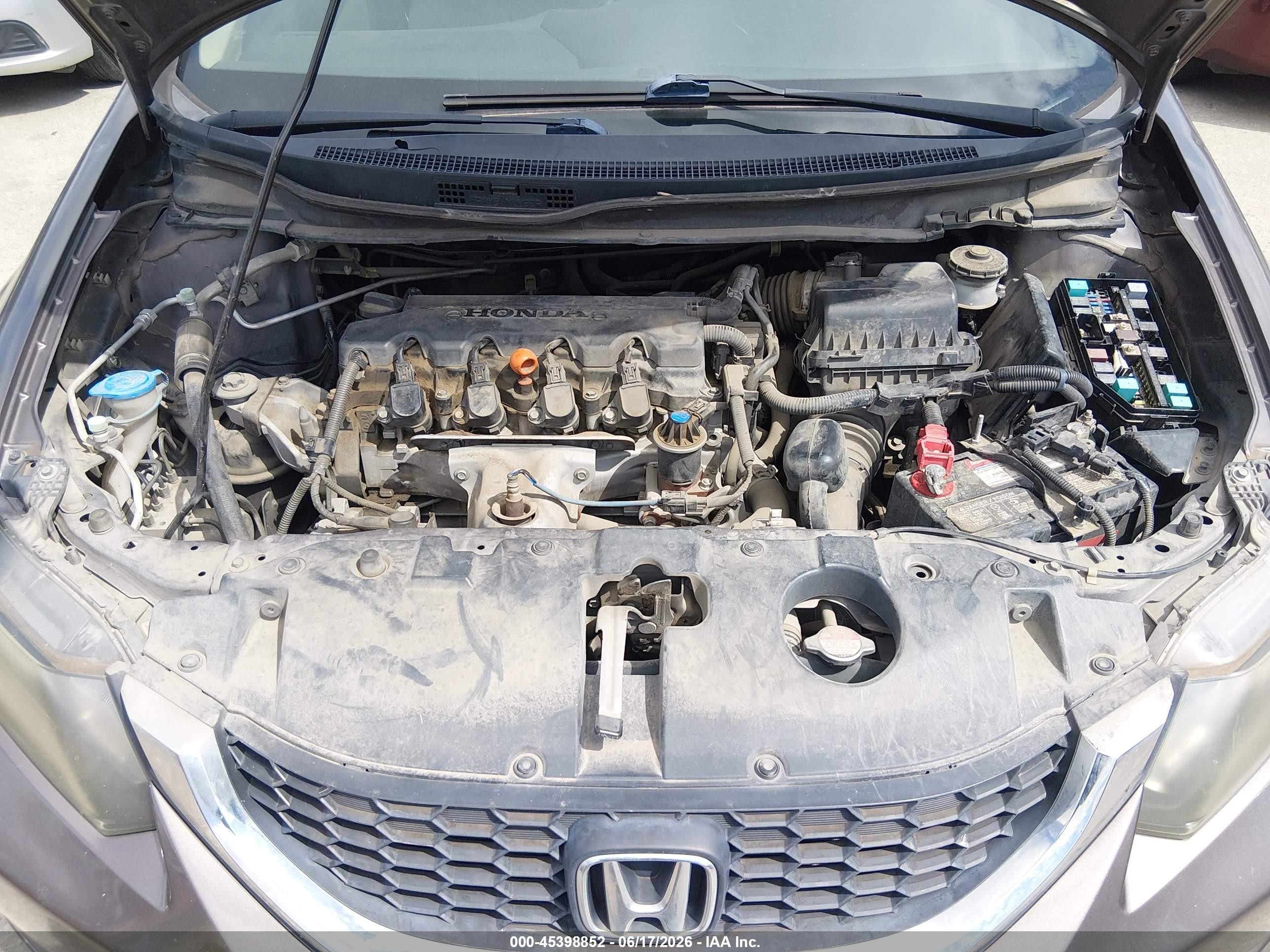 2015 Honda Civic Lx Beige vin: 19XFB2F58FE101113