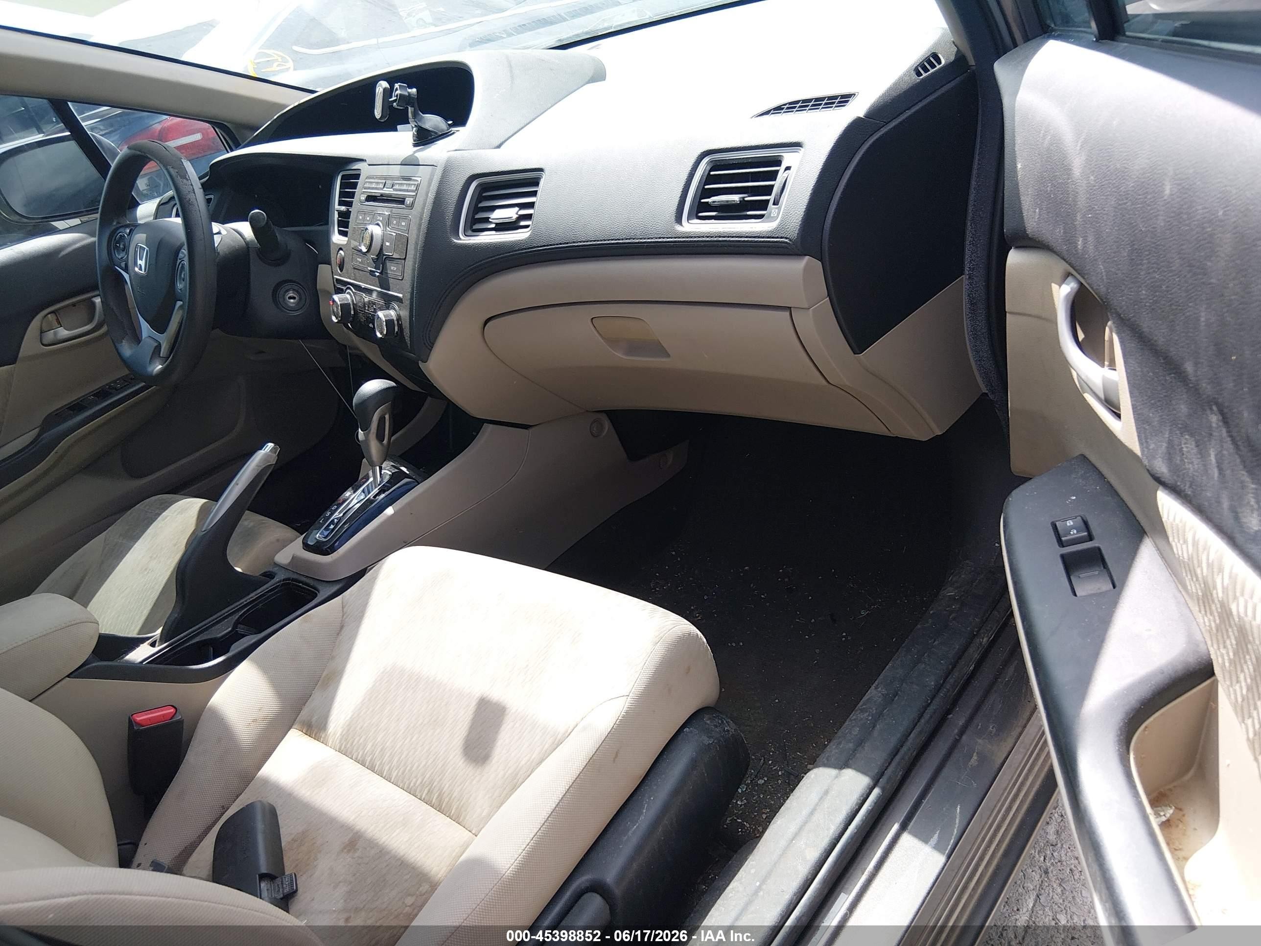 2015 Honda Civic Lx Beige vin: 19XFB2F58FE101113