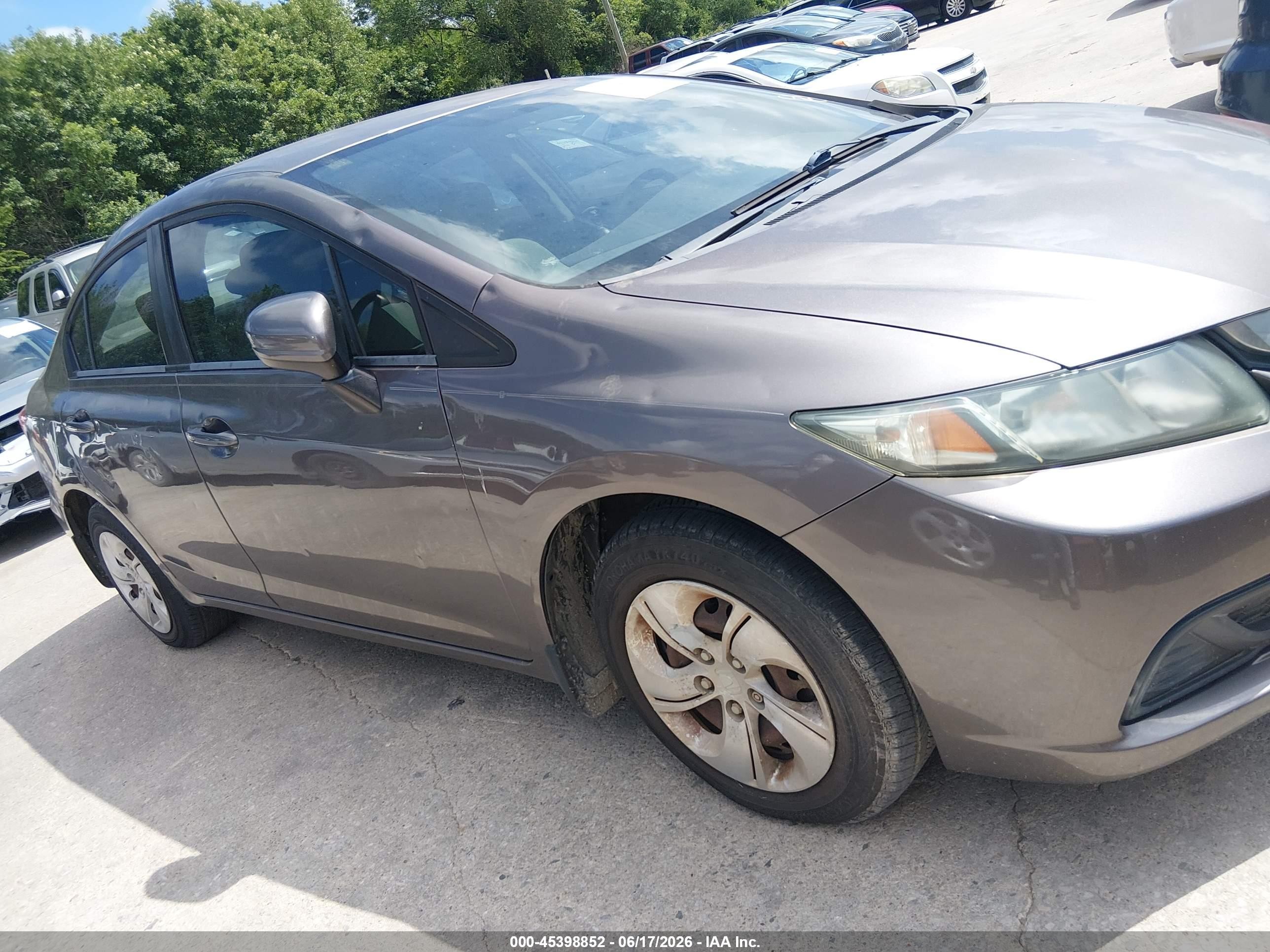 2015 Honda Civic Lx Beige vin: 19XFB2F58FE101113
