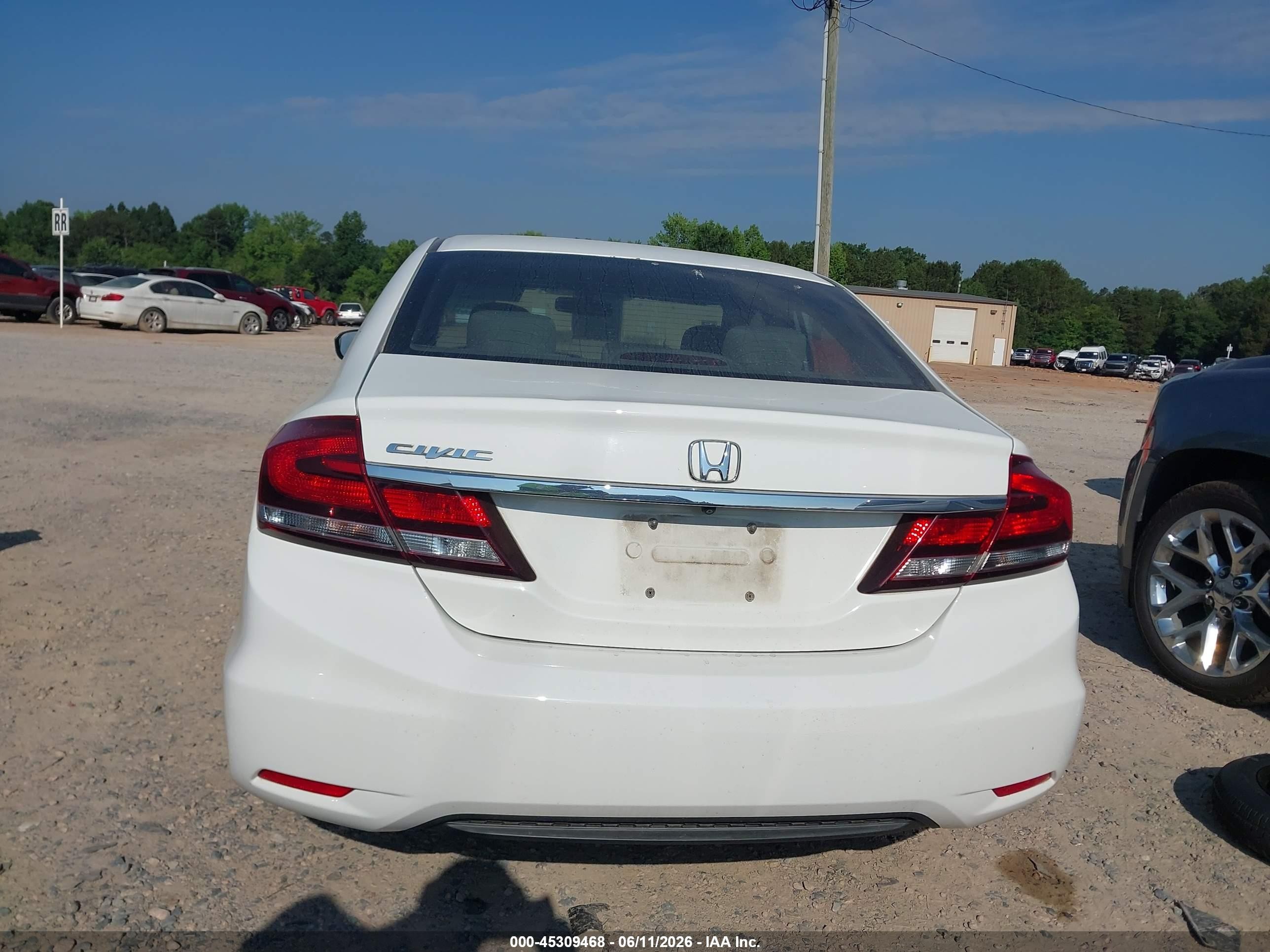 2015 Honda Civic Lx White vin: 19XFB2F58FE106179
