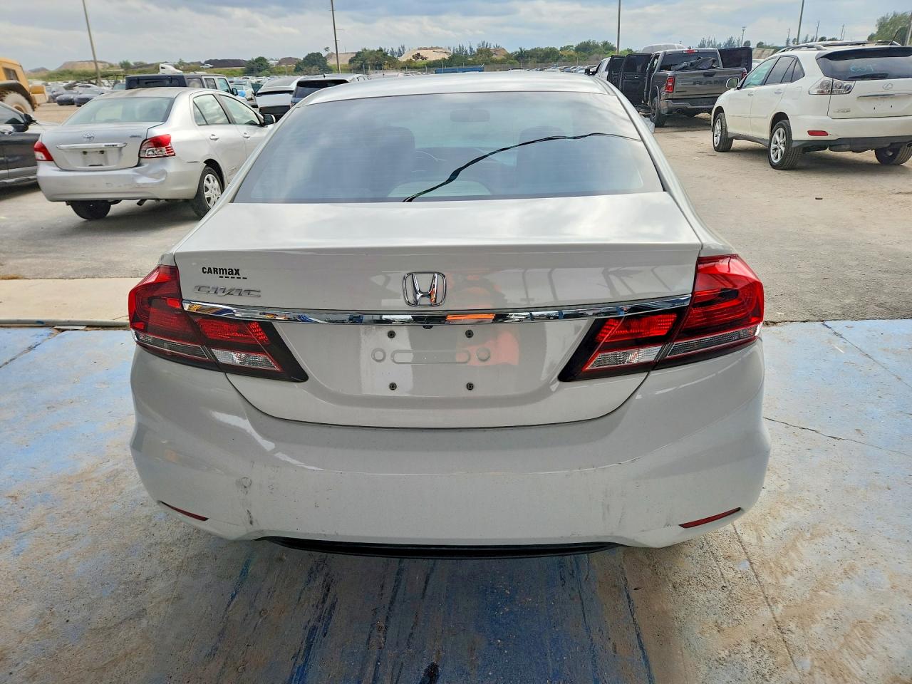 2015 Honda Civic Lx White vin: 19XFB2F58FE112211
