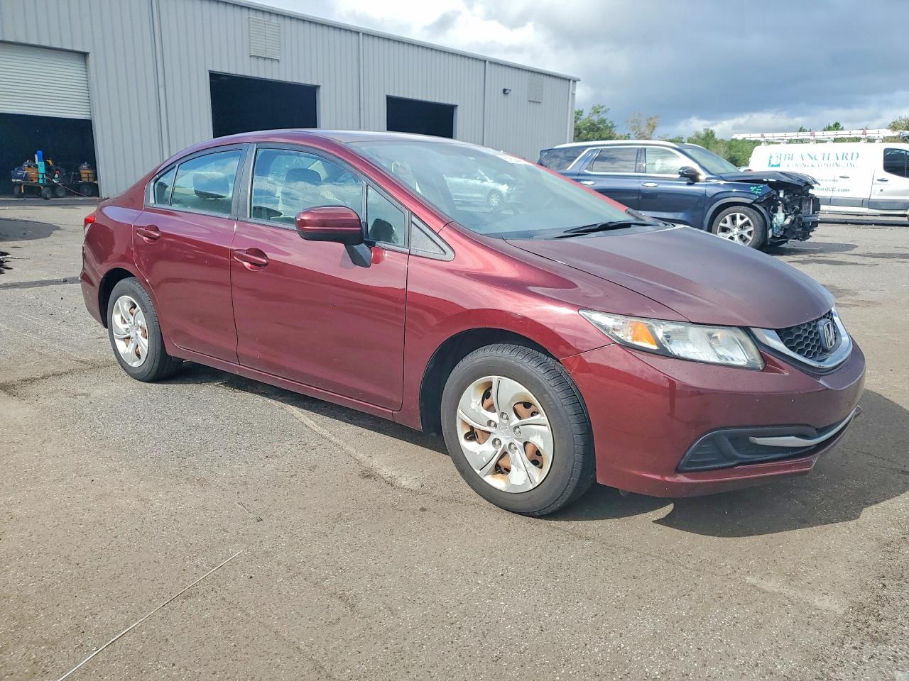 2015 Honda Civic Lx Burgundy vin: 19XFB2F58FE112760