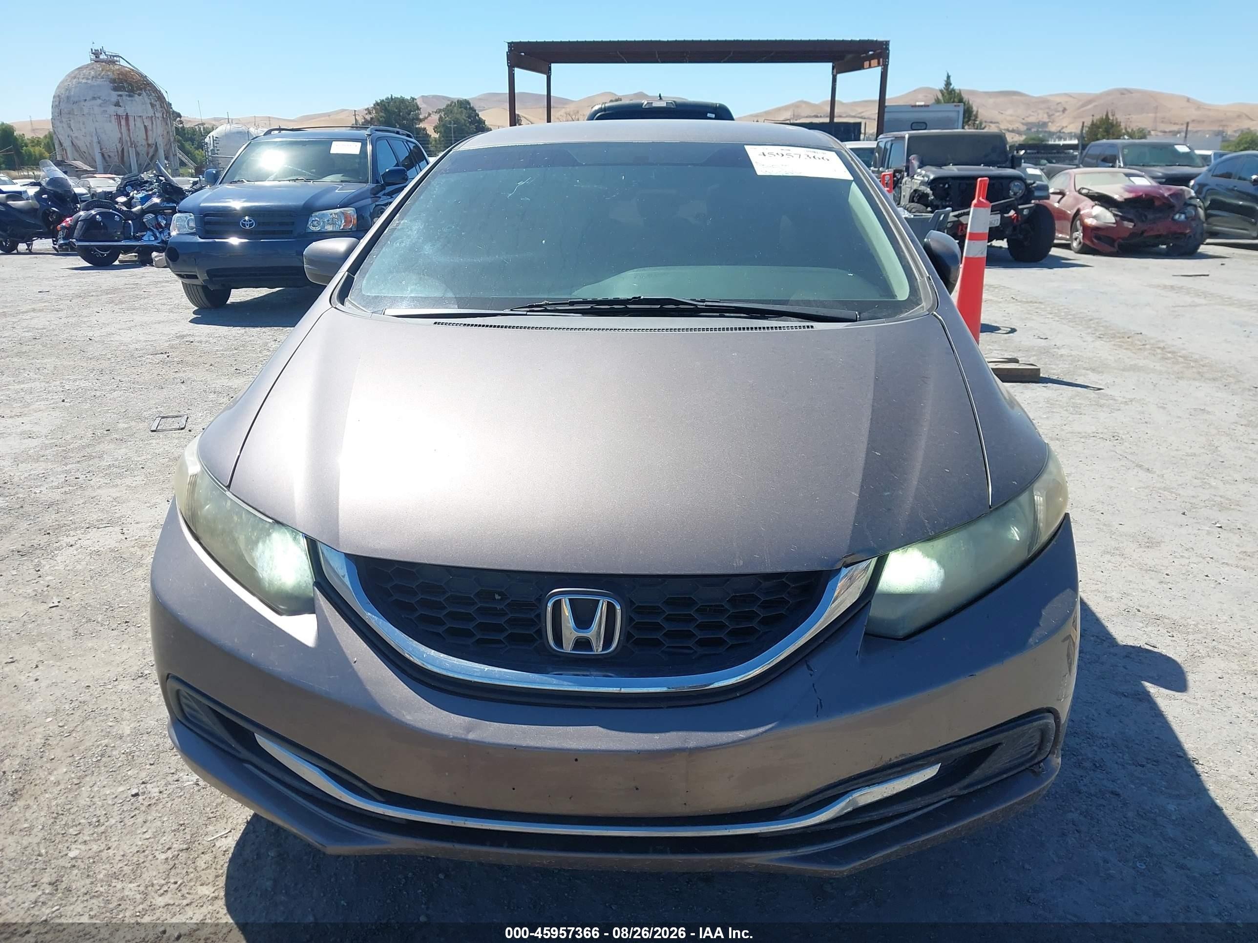 2015 Honda Civic Lx Brown vin: 19XFB2F58FE233997