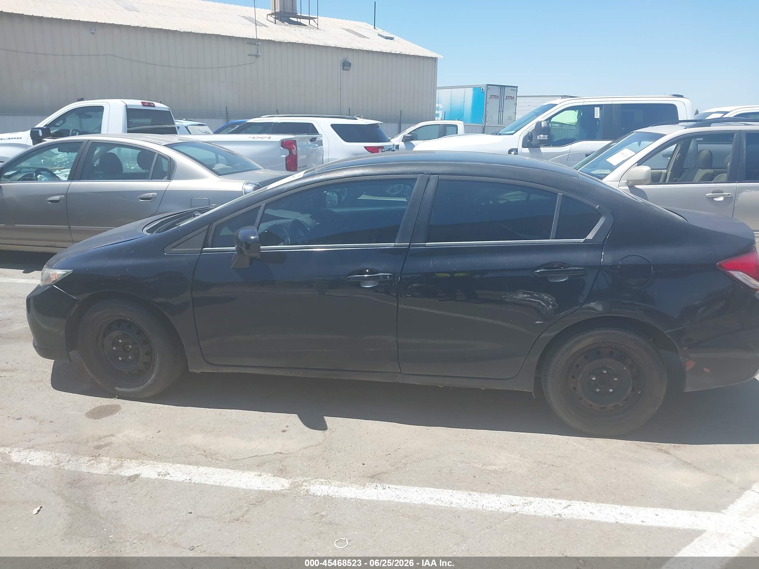 2015 Honda Civic Lx Черный vin: 19XFB2F58FE236494