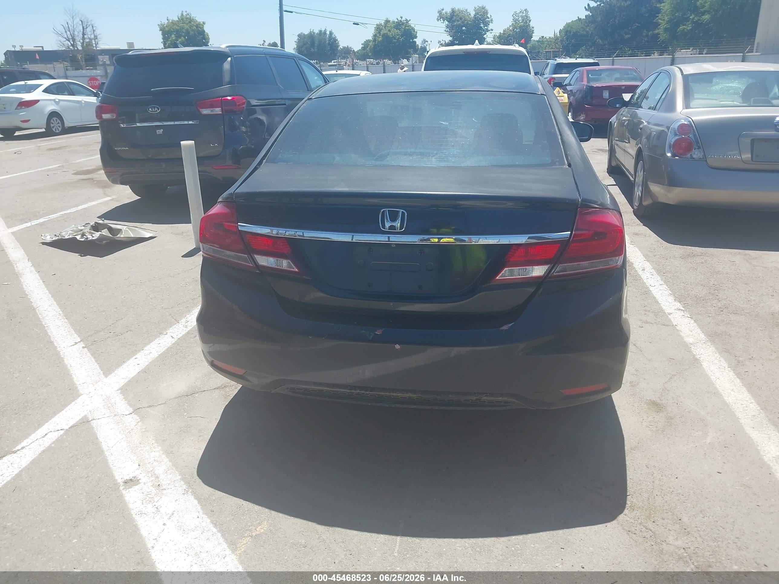2015 Honda Civic Lx Черный vin: 19XFB2F58FE236494