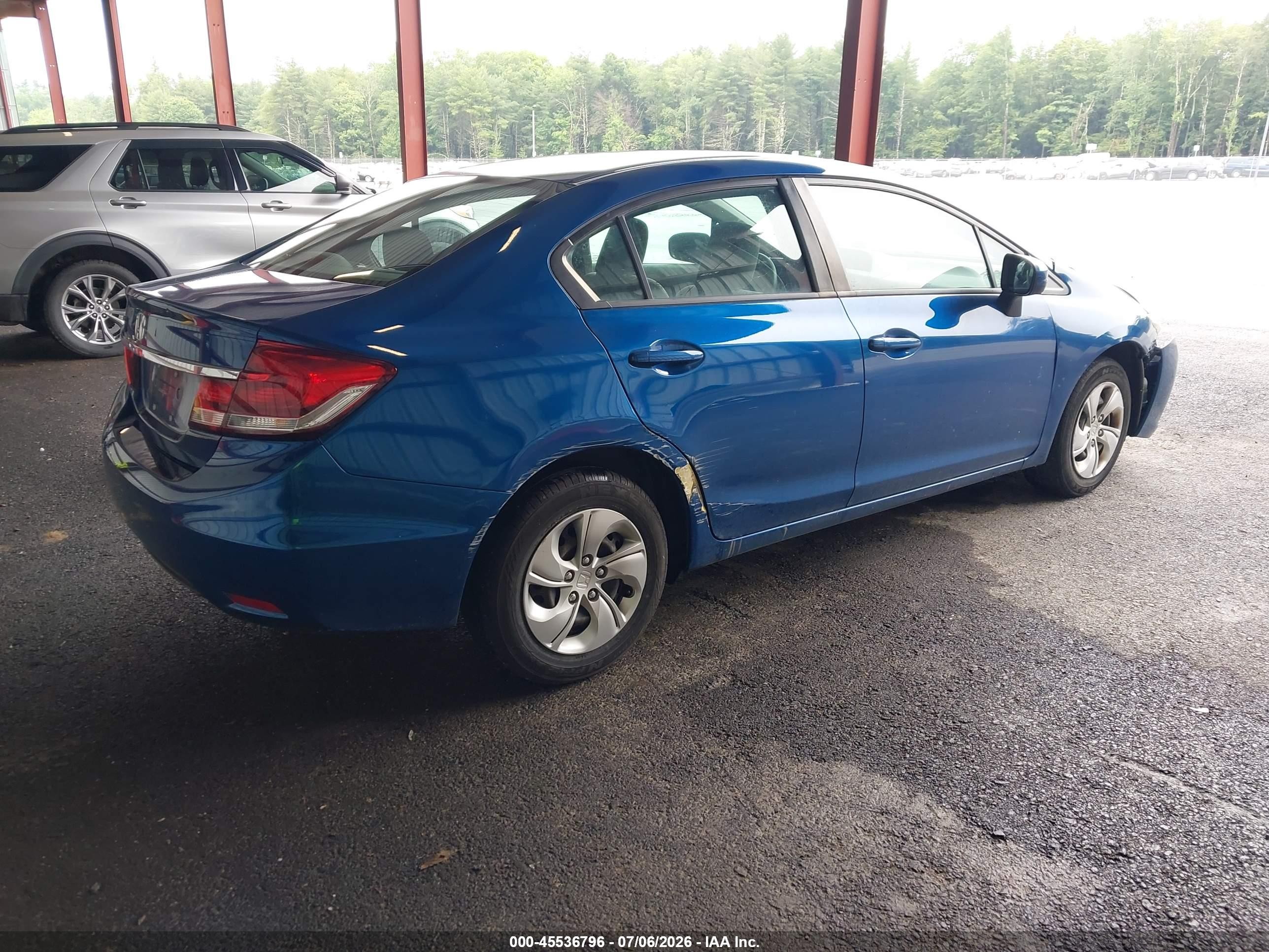 2015 Honda Civic Lx Blue vin: 19XFB2F58FE280754