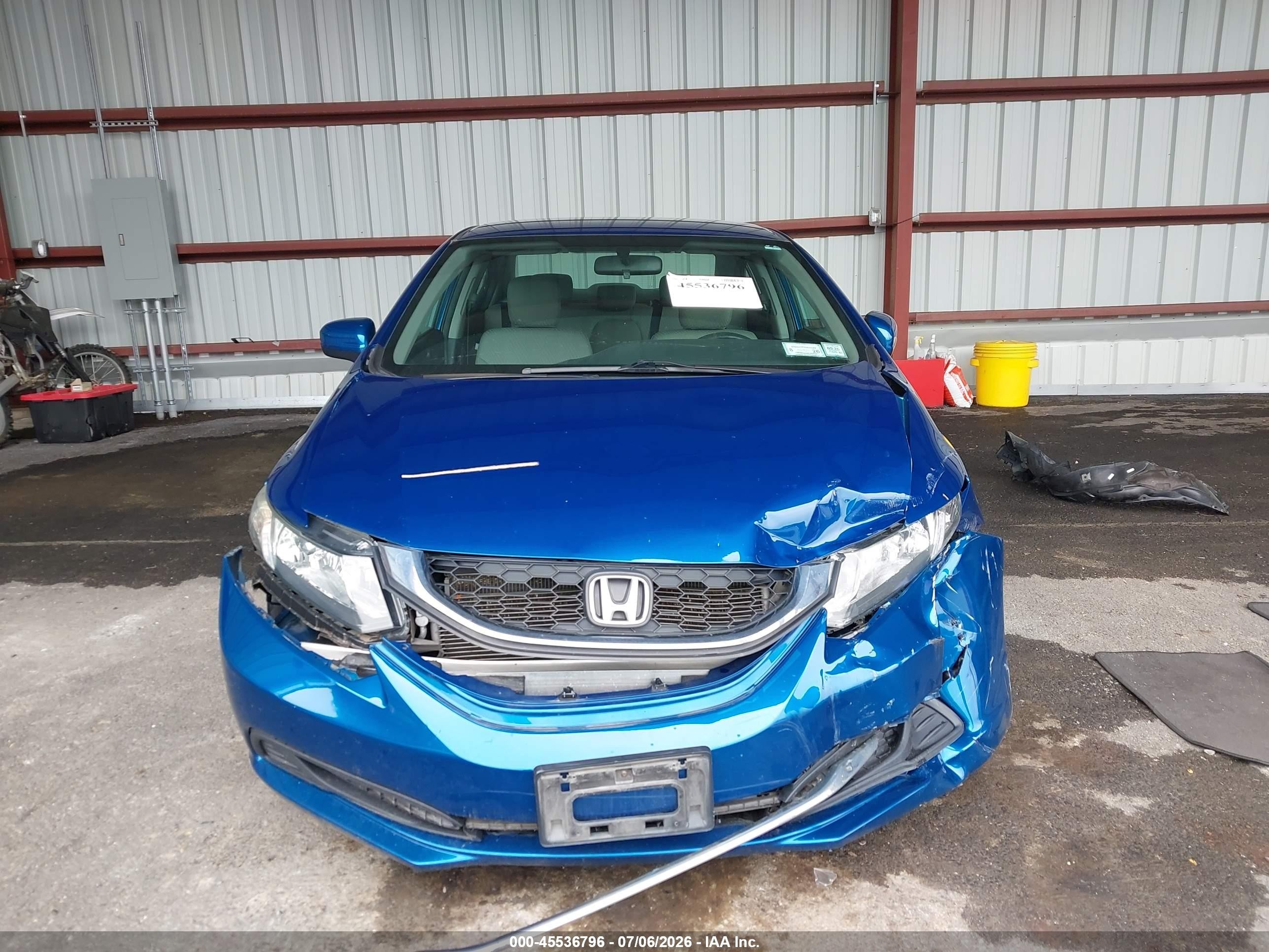 2015 Honda Civic Lx Blue vin: 19XFB2F58FE280754