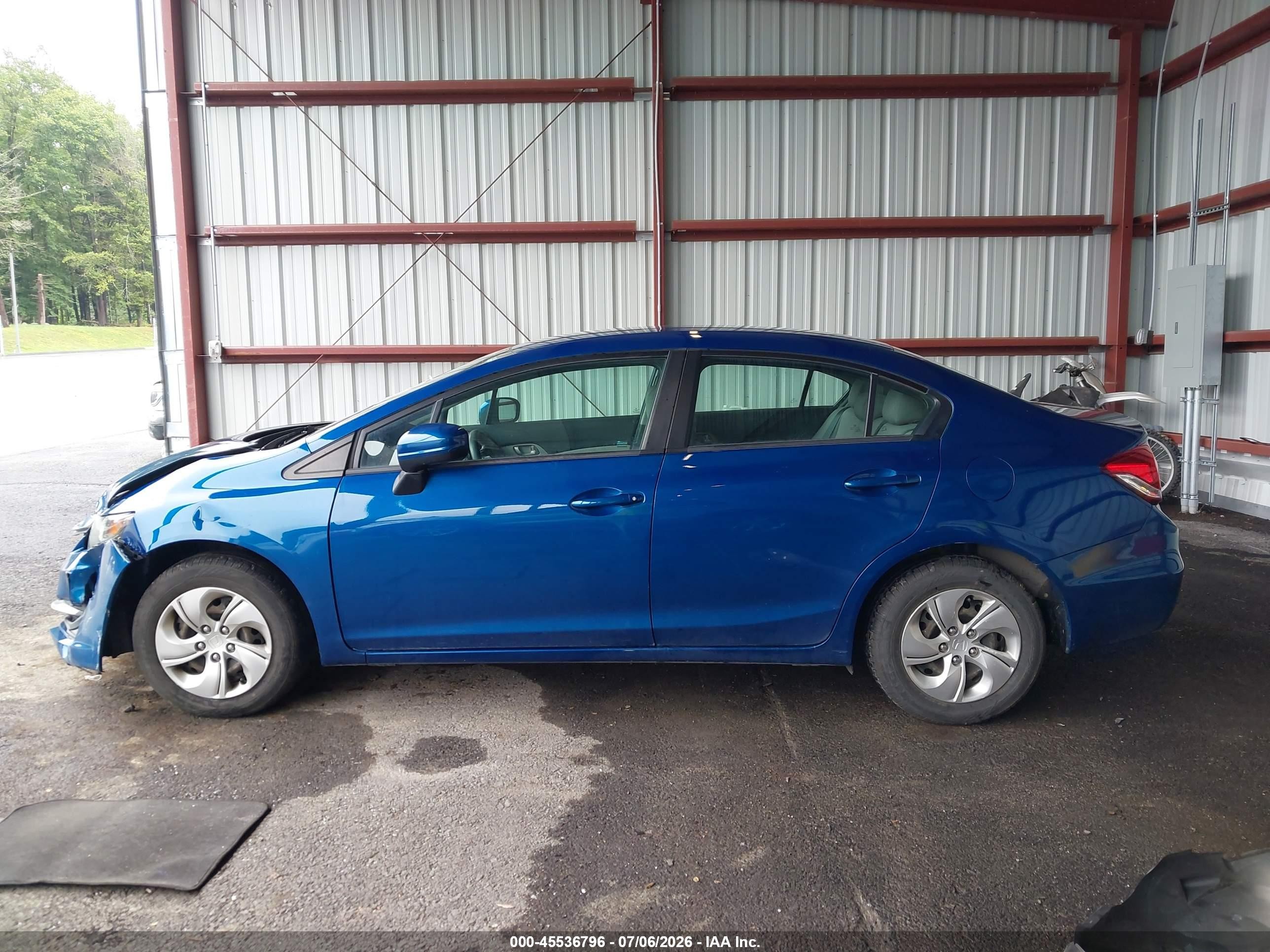 2015 Honda Civic Lx Blue vin: 19XFB2F58FE280754