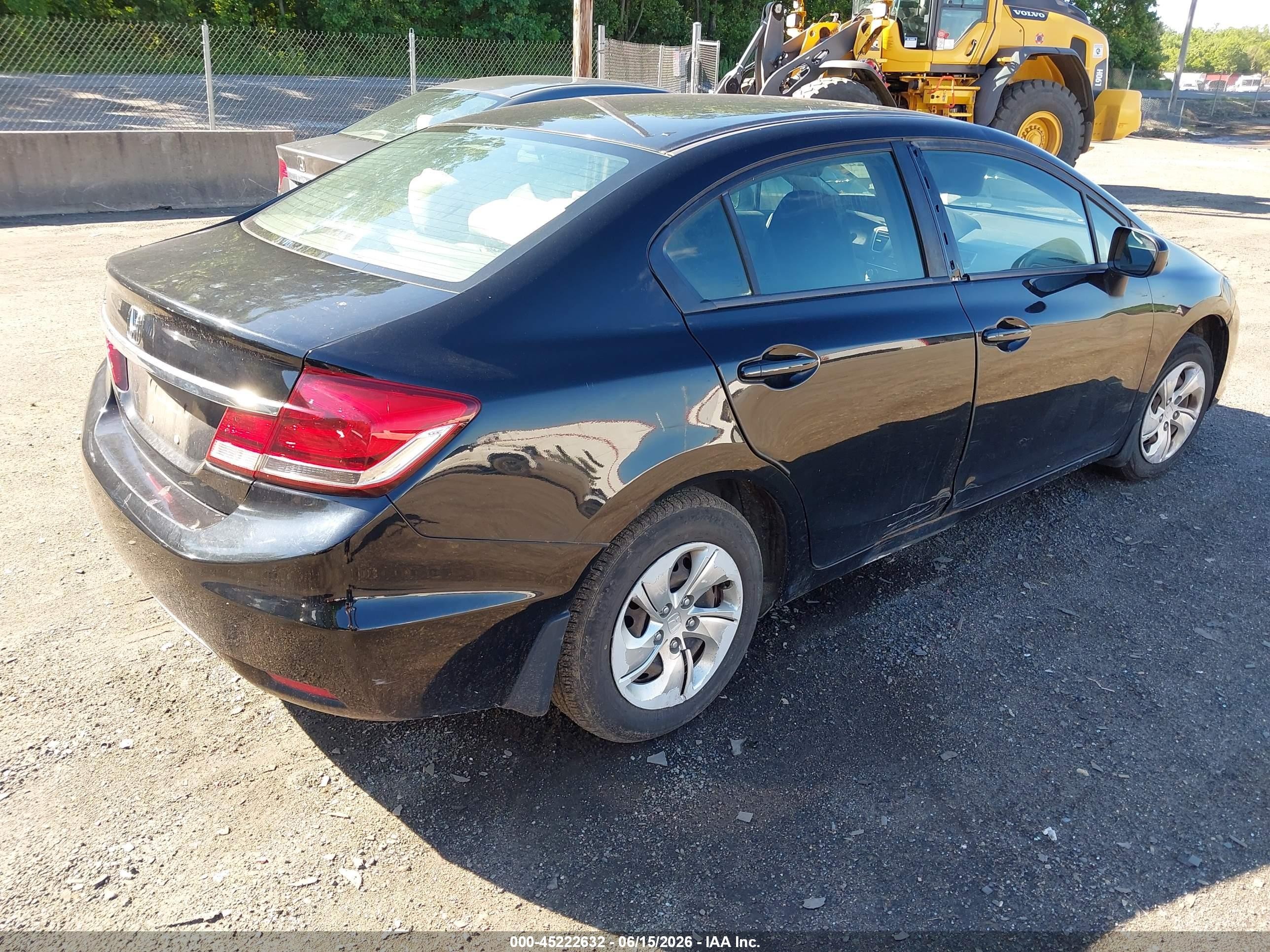 2015 Honda Civic Lx Черный vin: 19XFB2F58FE705471