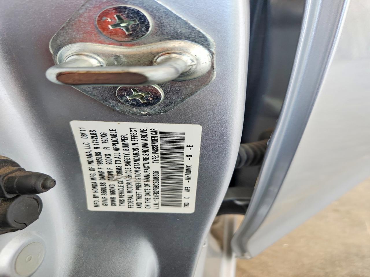 2012 Honda Civic Lx Silver vin: 19XFB2F59CE008306