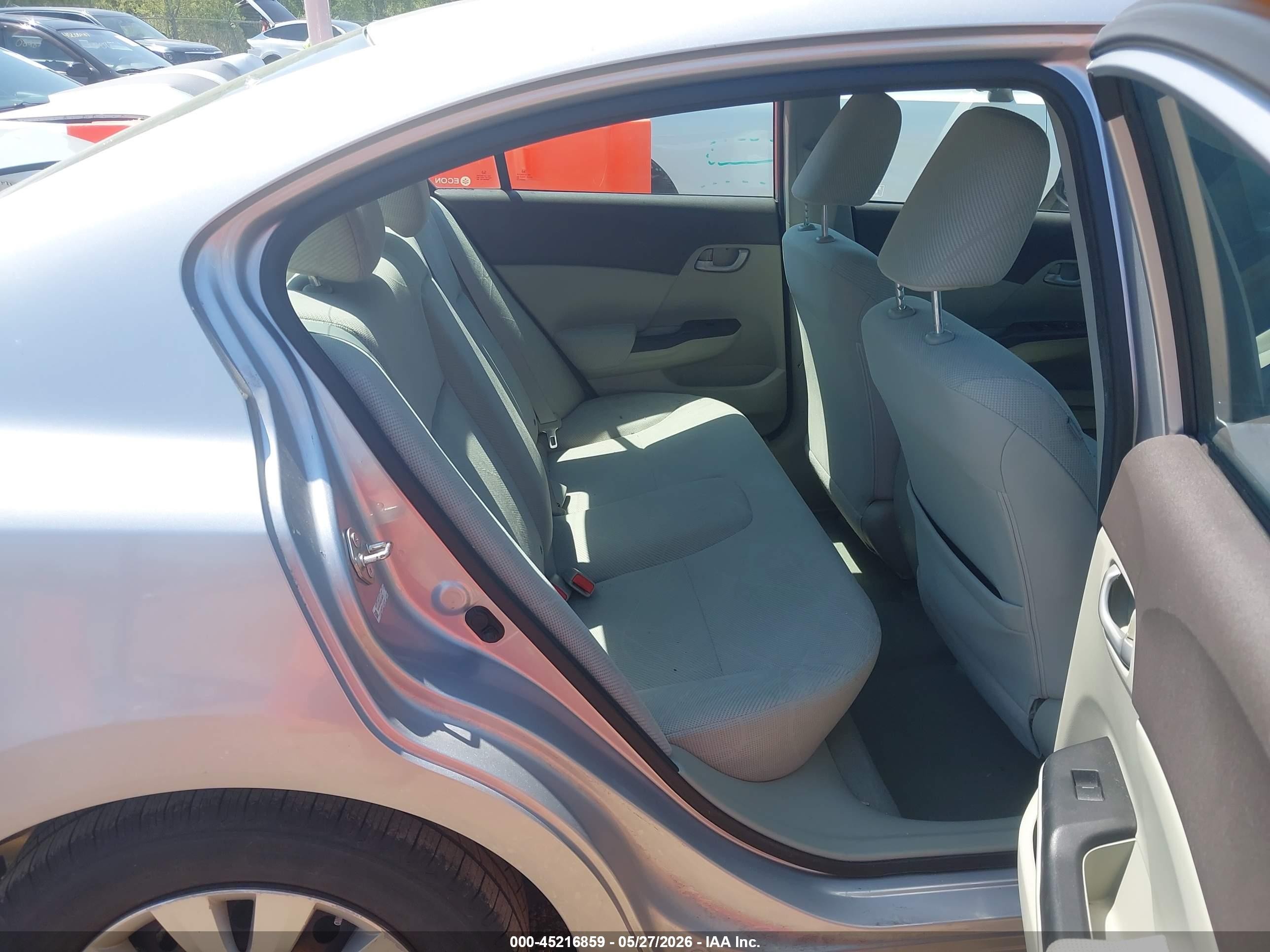 2012 Honda Civic Lx Silver vin: 19XFB2F59CE013070