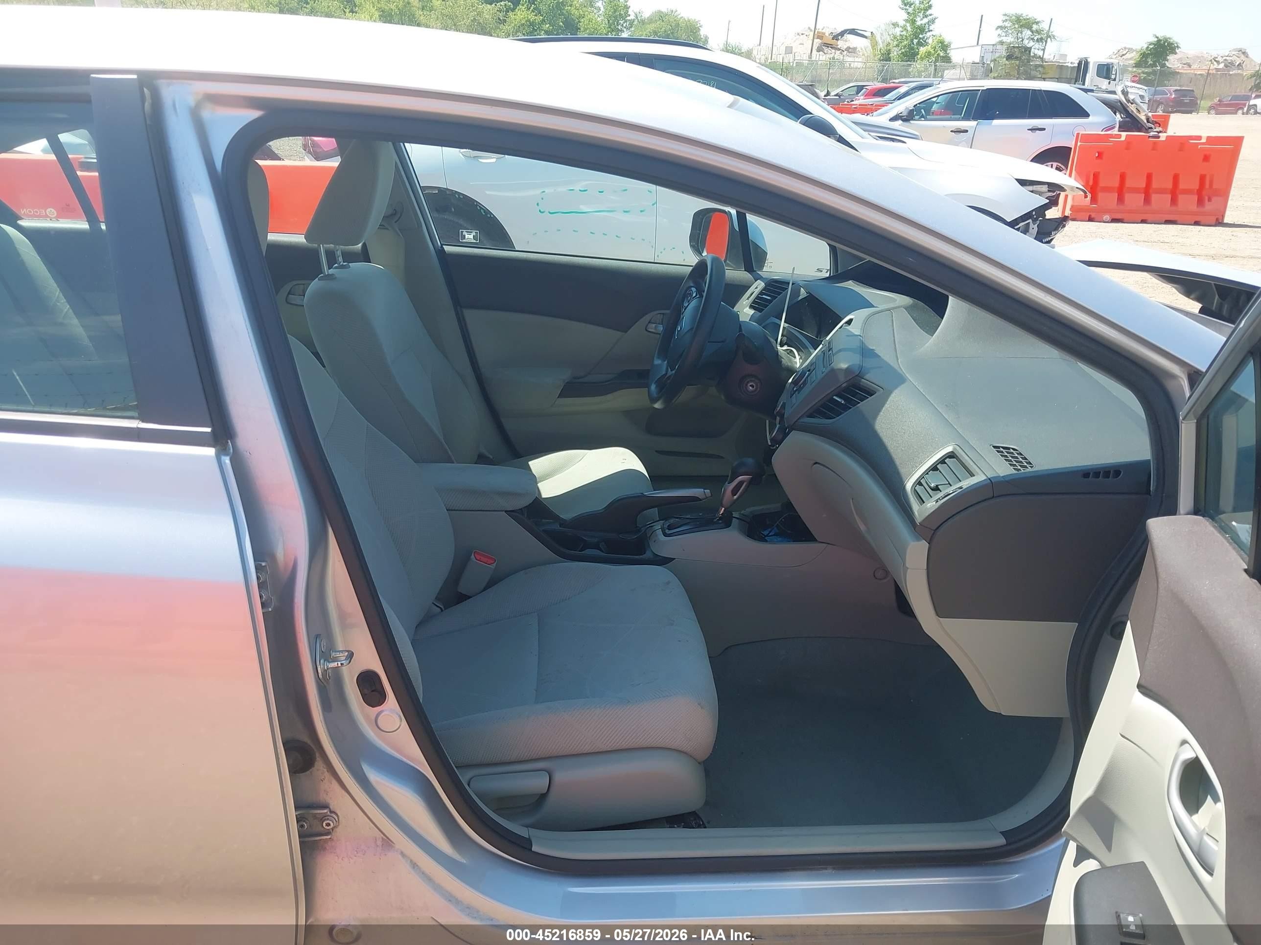 2012 Honda Civic Lx Silver vin: 19XFB2F59CE013070