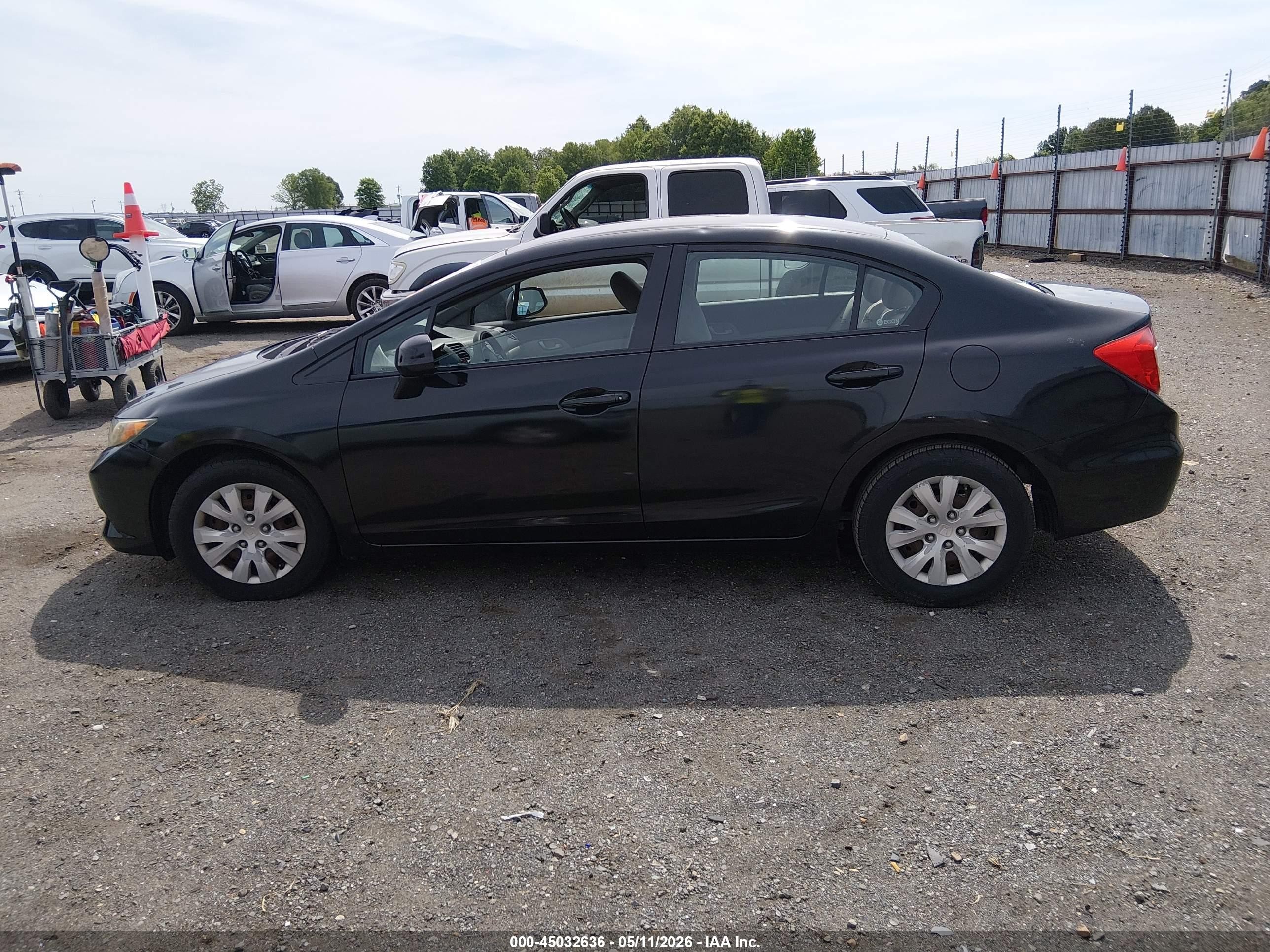 2012 Honda Civic Lx Черный vin: 19XFB2F59CE072863