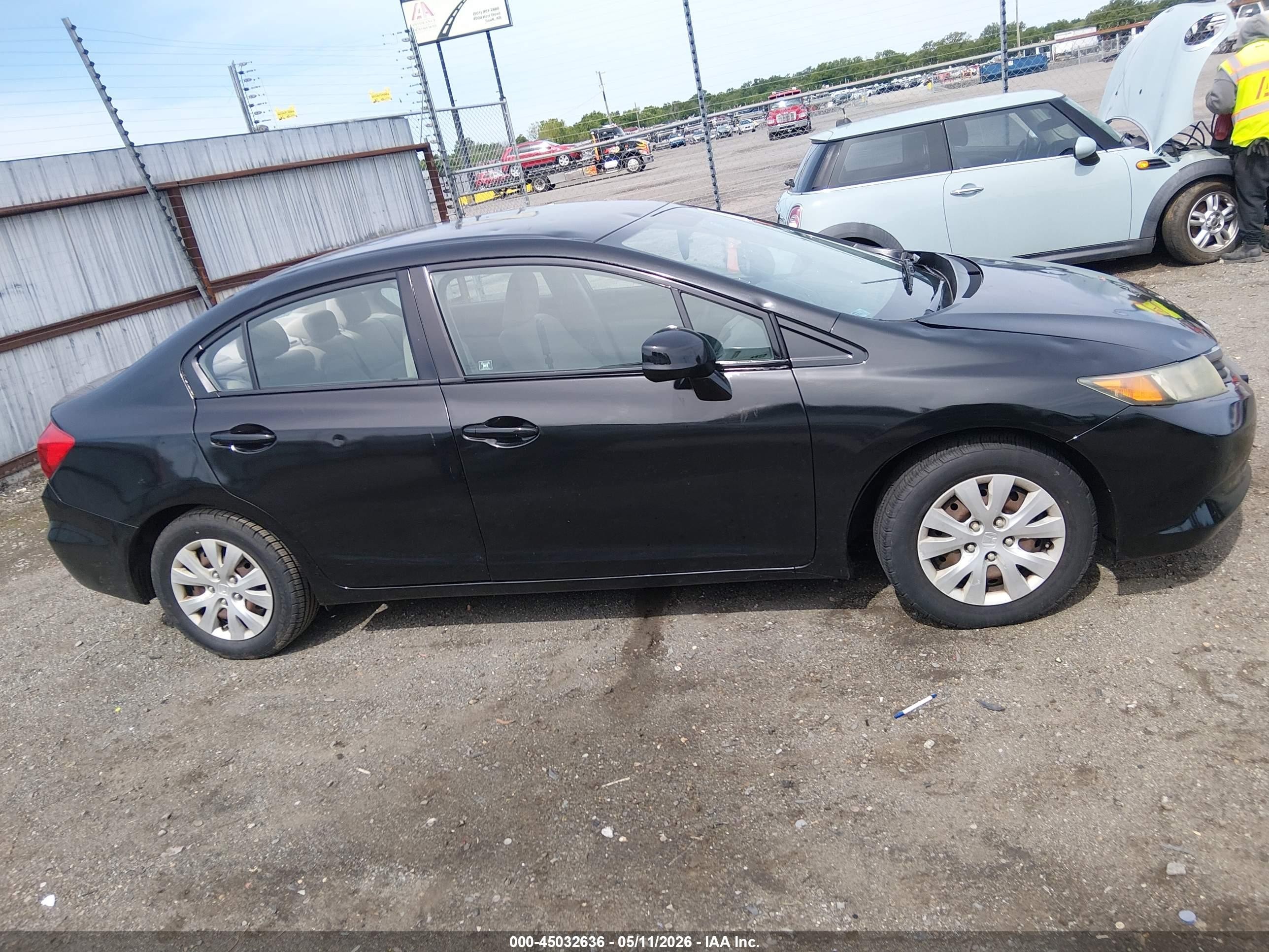 2012 Honda Civic Lx Черный vin: 19XFB2F59CE072863