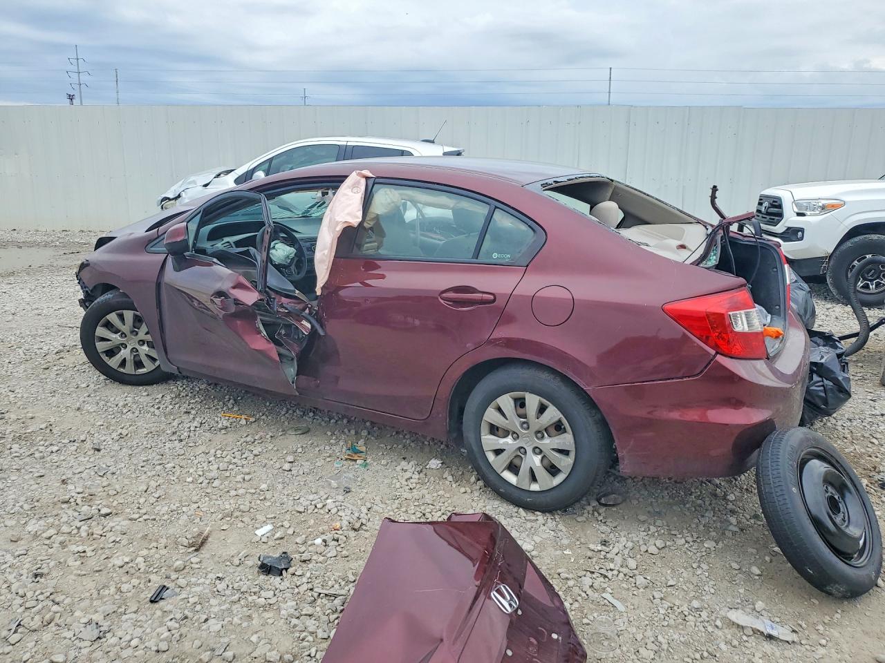2012 Honda Civic Lx Burgundy vin: 19XFB2F59CE098475