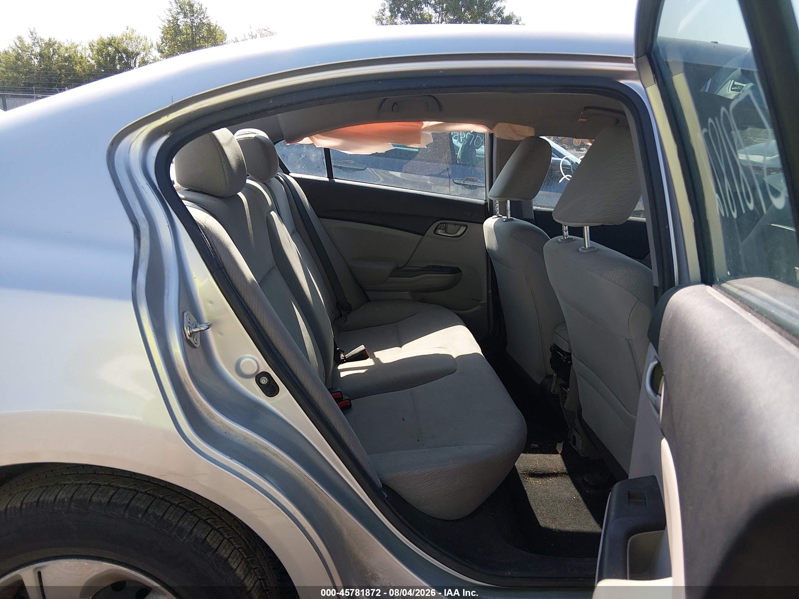 2013 Honda Civic Lx Silver vin: 19XFB2F59DE090104