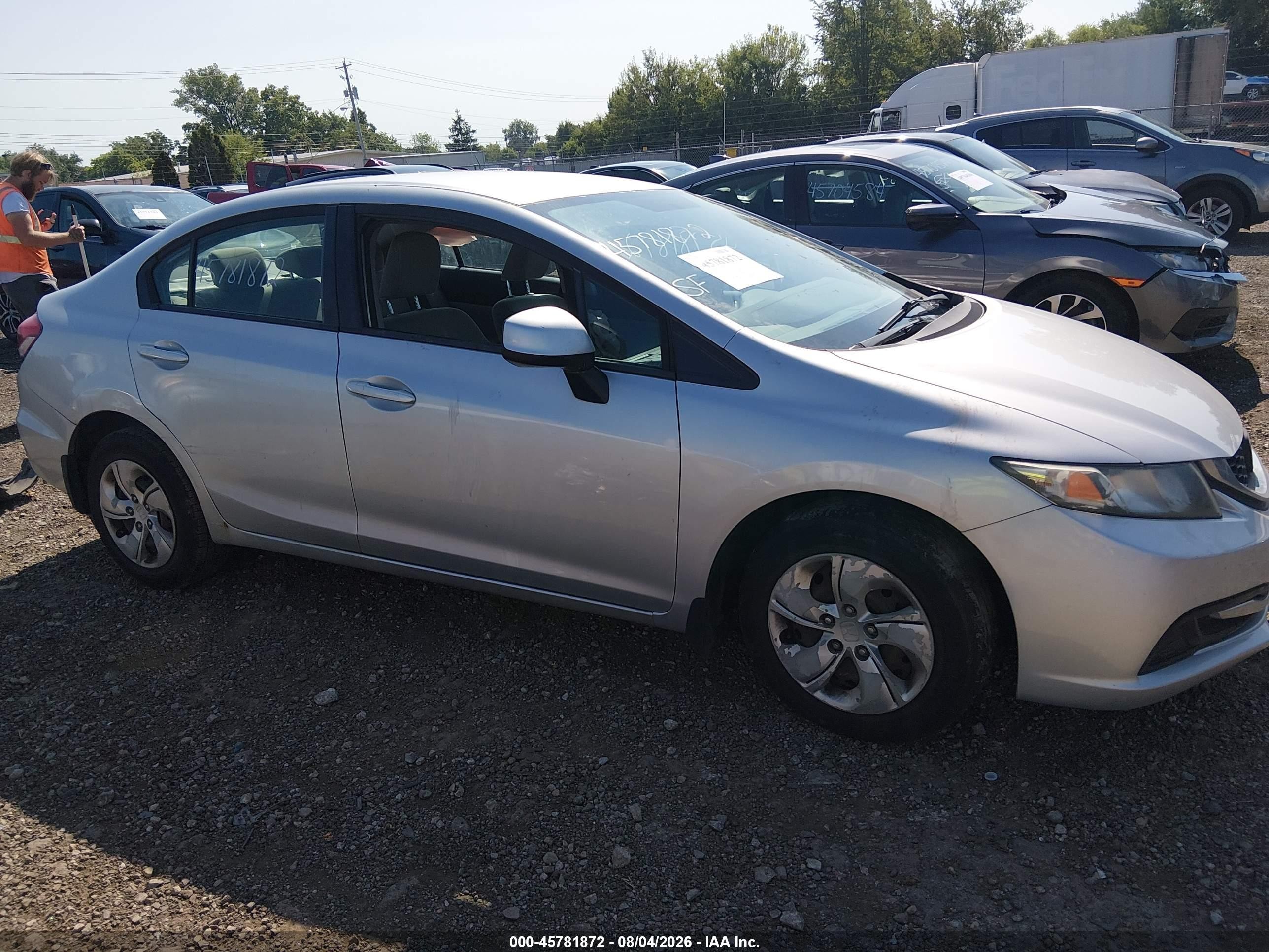 2013 Honda Civic Lx Silver vin: 19XFB2F59DE090104