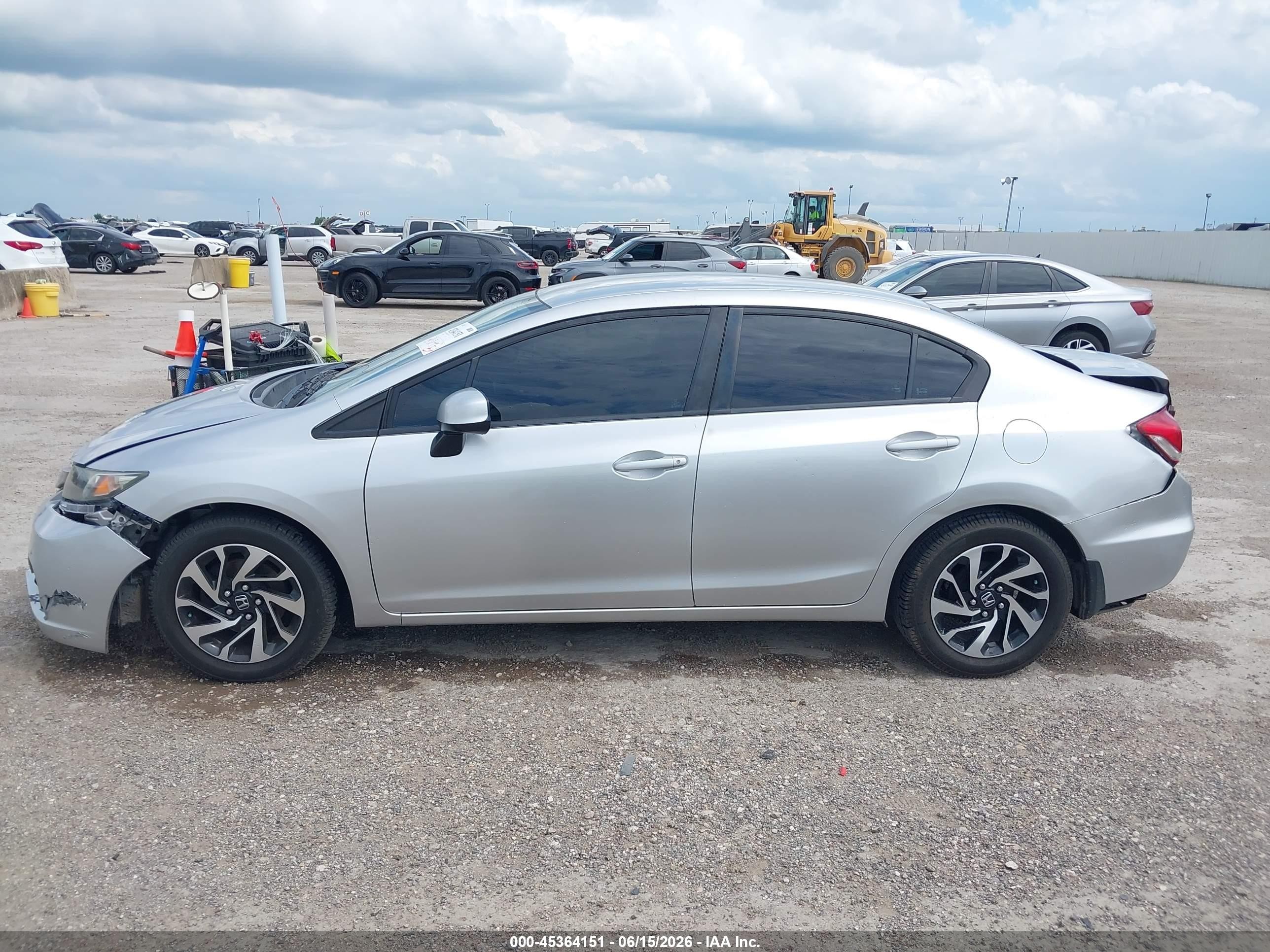 2013 Honda Civic Lx Серебряный vin: 19XFB2F59DE093911