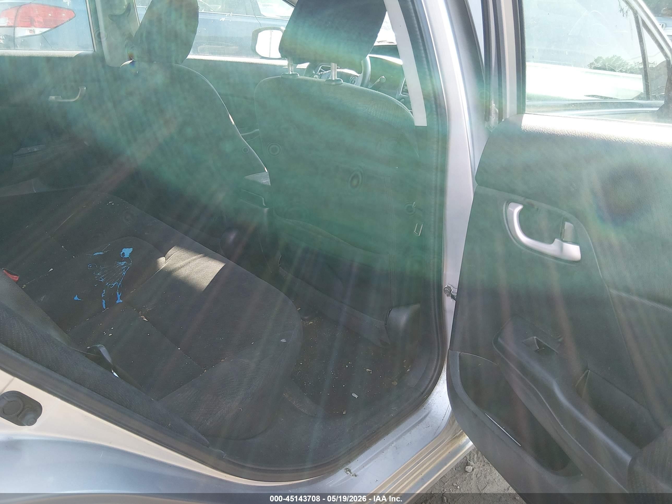 2013 Honda Civic Lx Silver vin: 19XFB2F59DE215800