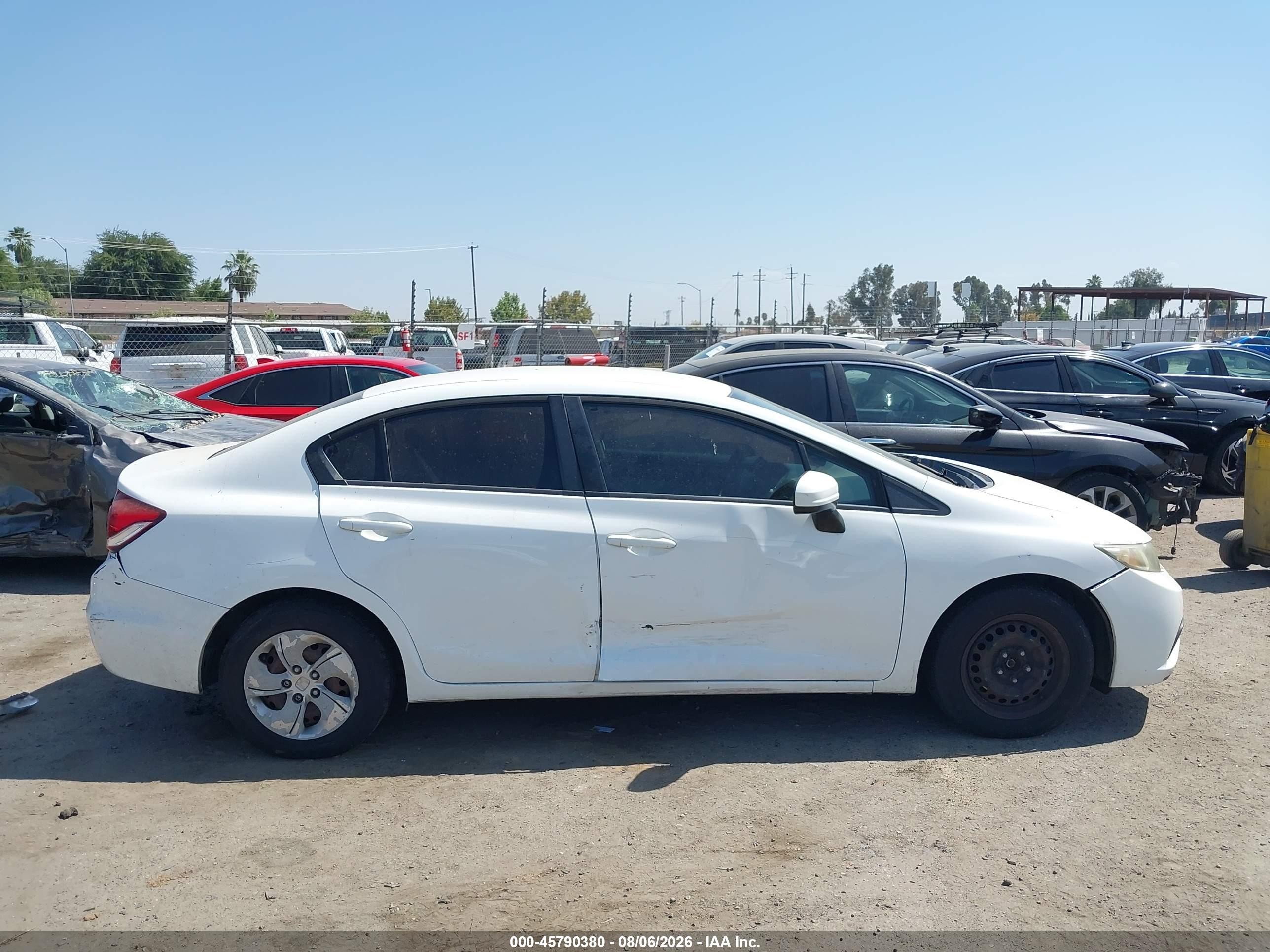 2014 Honda Civic Lx White vin: 19XFB2F59EE008776