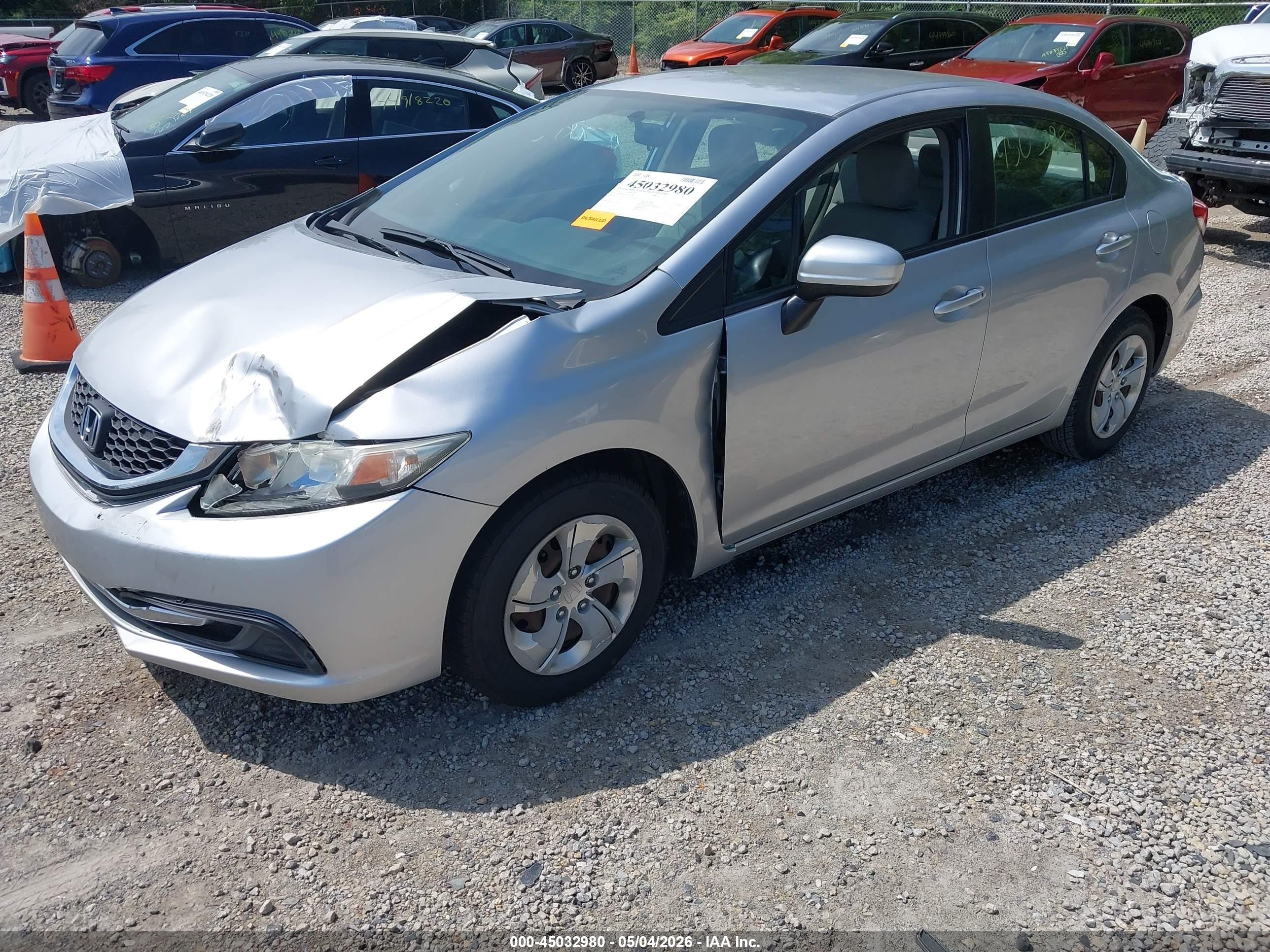 2014 Honda Civic Lx Silver vin: 19XFB2F59EE057184