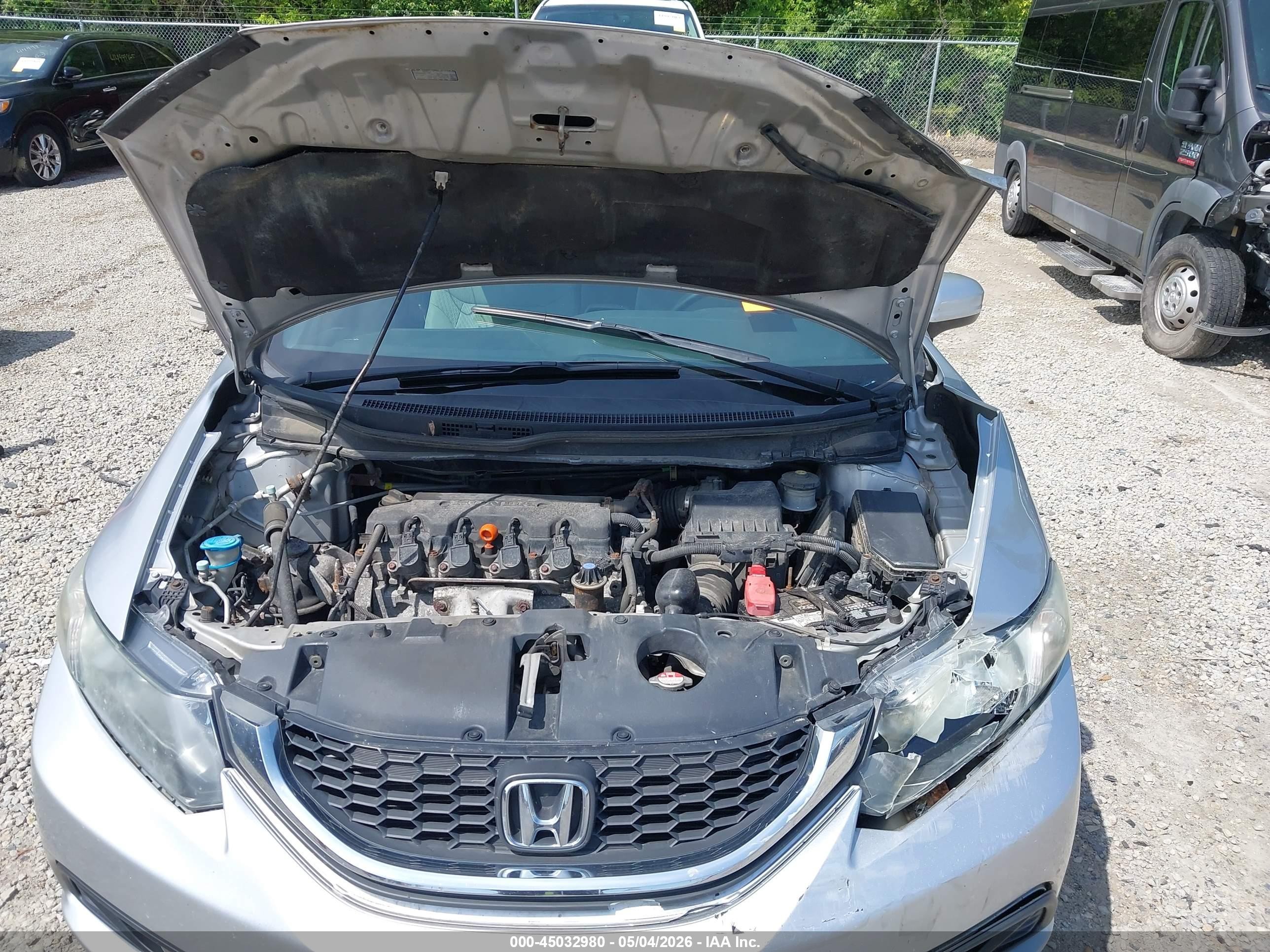 2014 Honda Civic Lx Silver vin: 19XFB2F59EE057184
