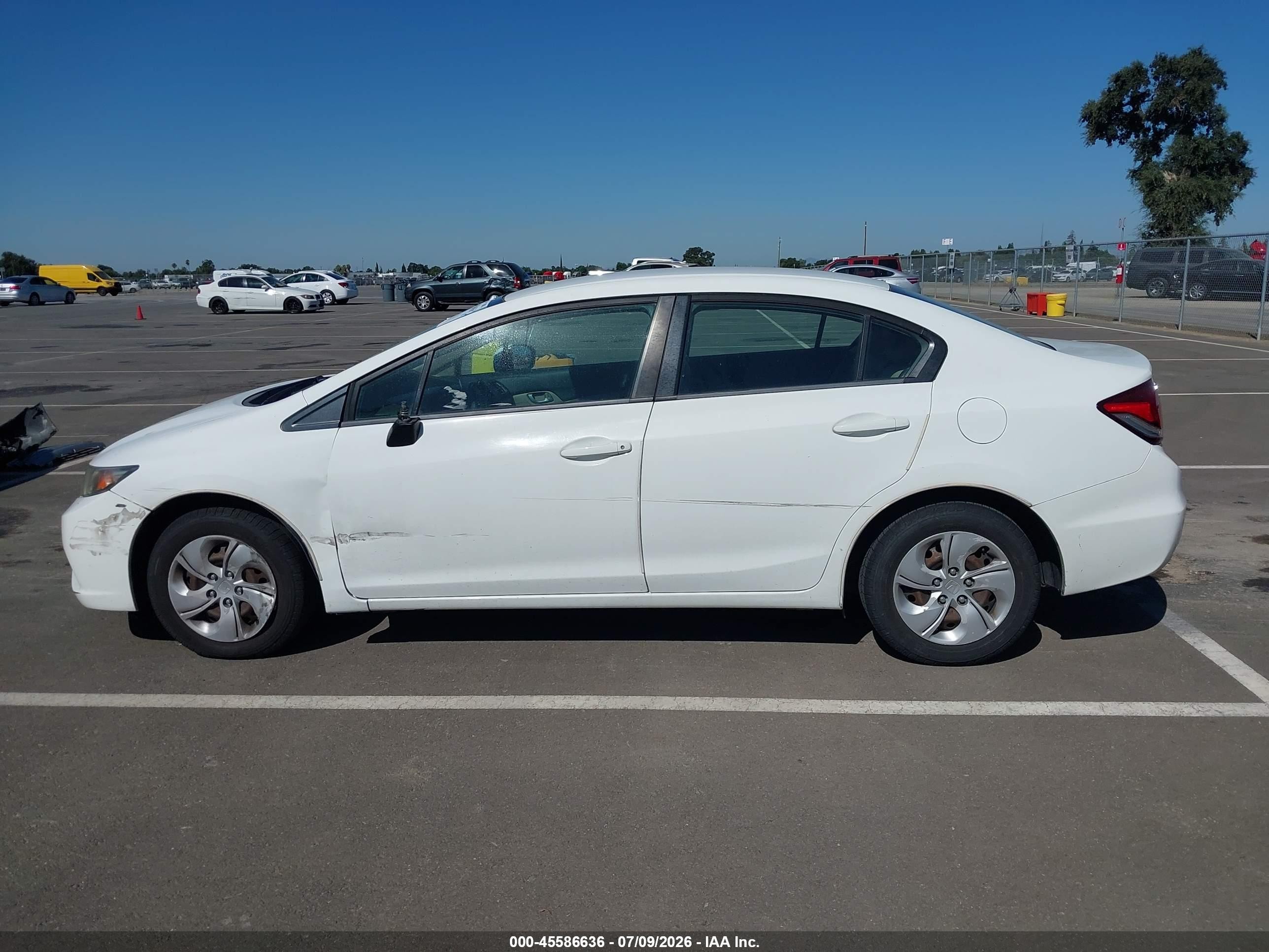 2014 Honda Civic Lx White vin: 19XFB2F59EE211182