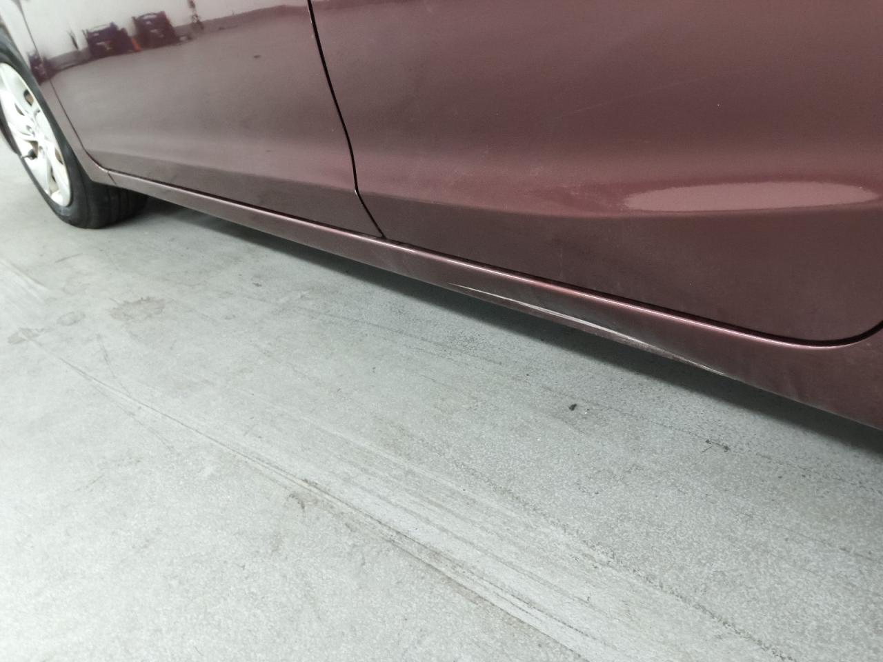 2014 Honda Civic Lx Красный vin: 19XFB2F59EE229617 Damage: Left Rocker Panel, Heavy Scratch, > 12 Inches