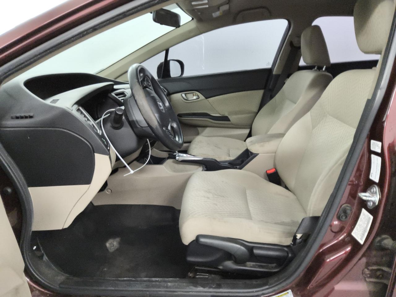 2014 Honda Civic Lx Красный vin: 19XFB2F59EE229617 Damage: Electrical Box (Fuse Panel), Broken, Replacement Required