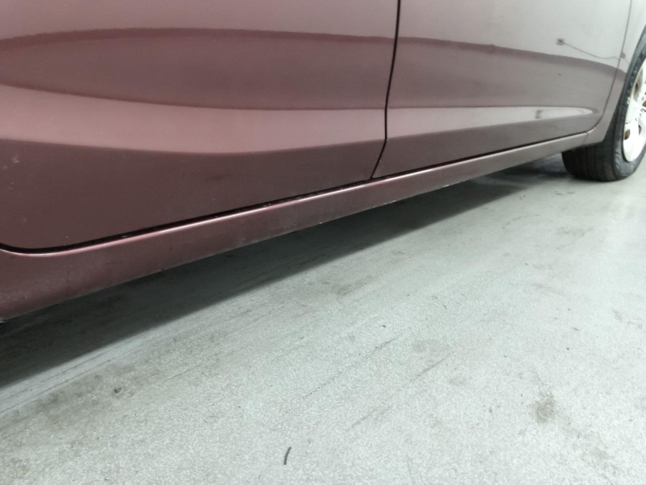 2014 Honda Civic Lx Красный vin: 19XFB2F59EE229617 Damage: Right Rocker Panel, Heavy Scratch, 1 To 2 Inches