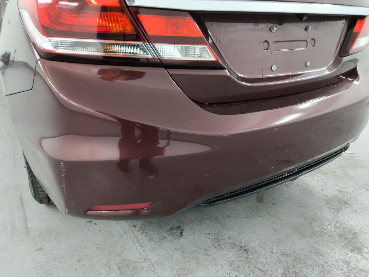 2014 Honda Civic Lx Красный vin: 19XFB2F59EE229617 Damage: Rear Bumper, Heavy Scratch, 1 To 2 Inches