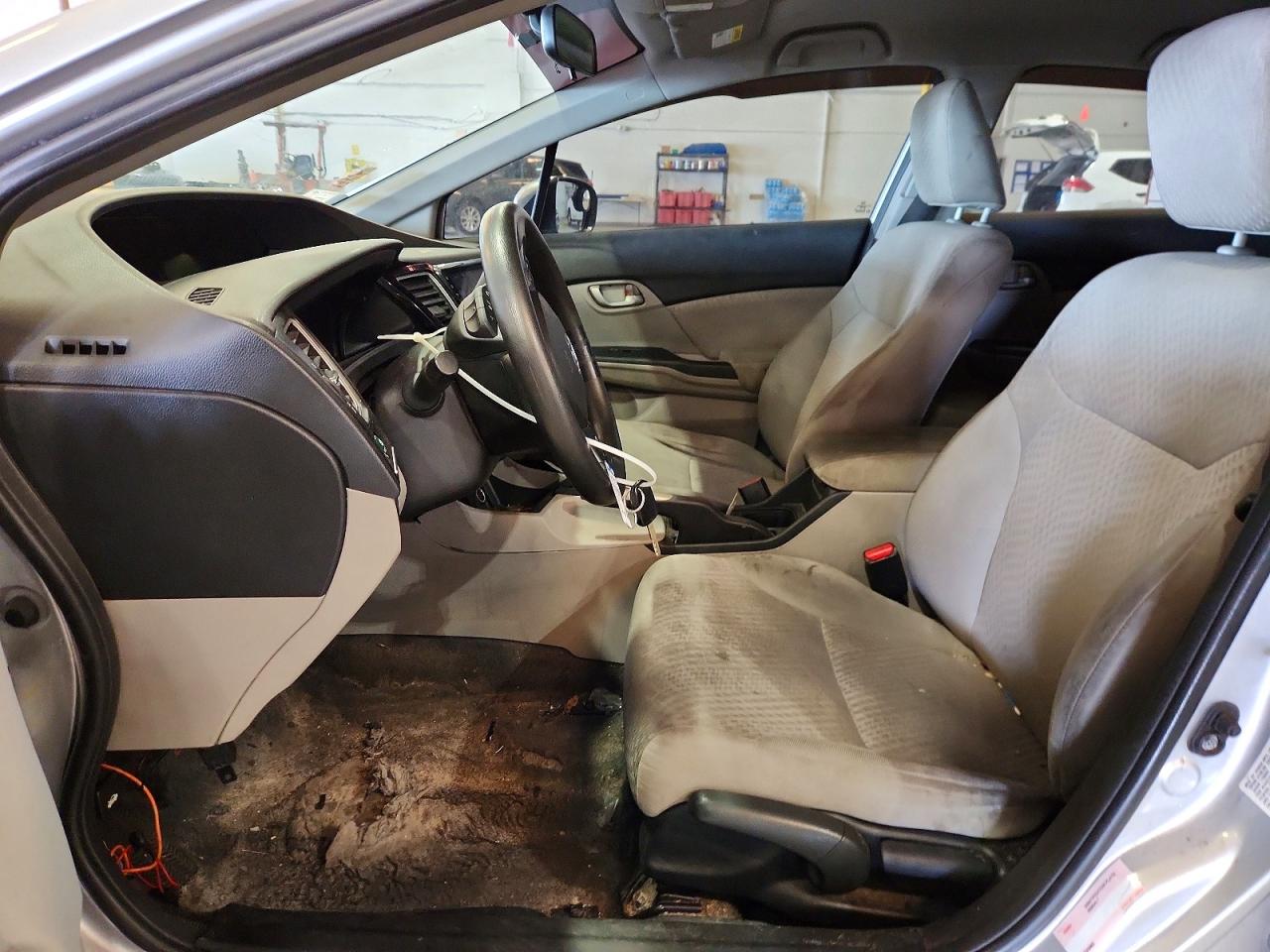 2014 Honda Civic Lx Silver vin: 19XFB2F59EE231495