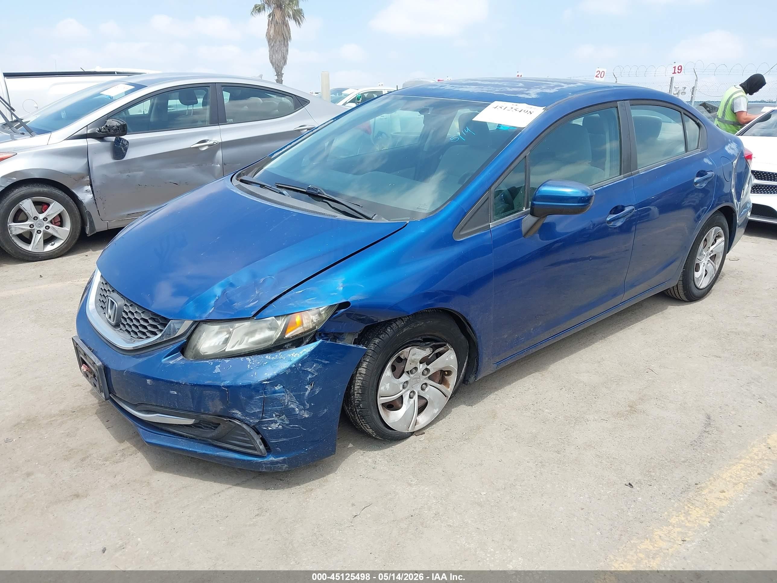 2014 Honda Civic Lx Blue vin: 19XFB2F59EE237555