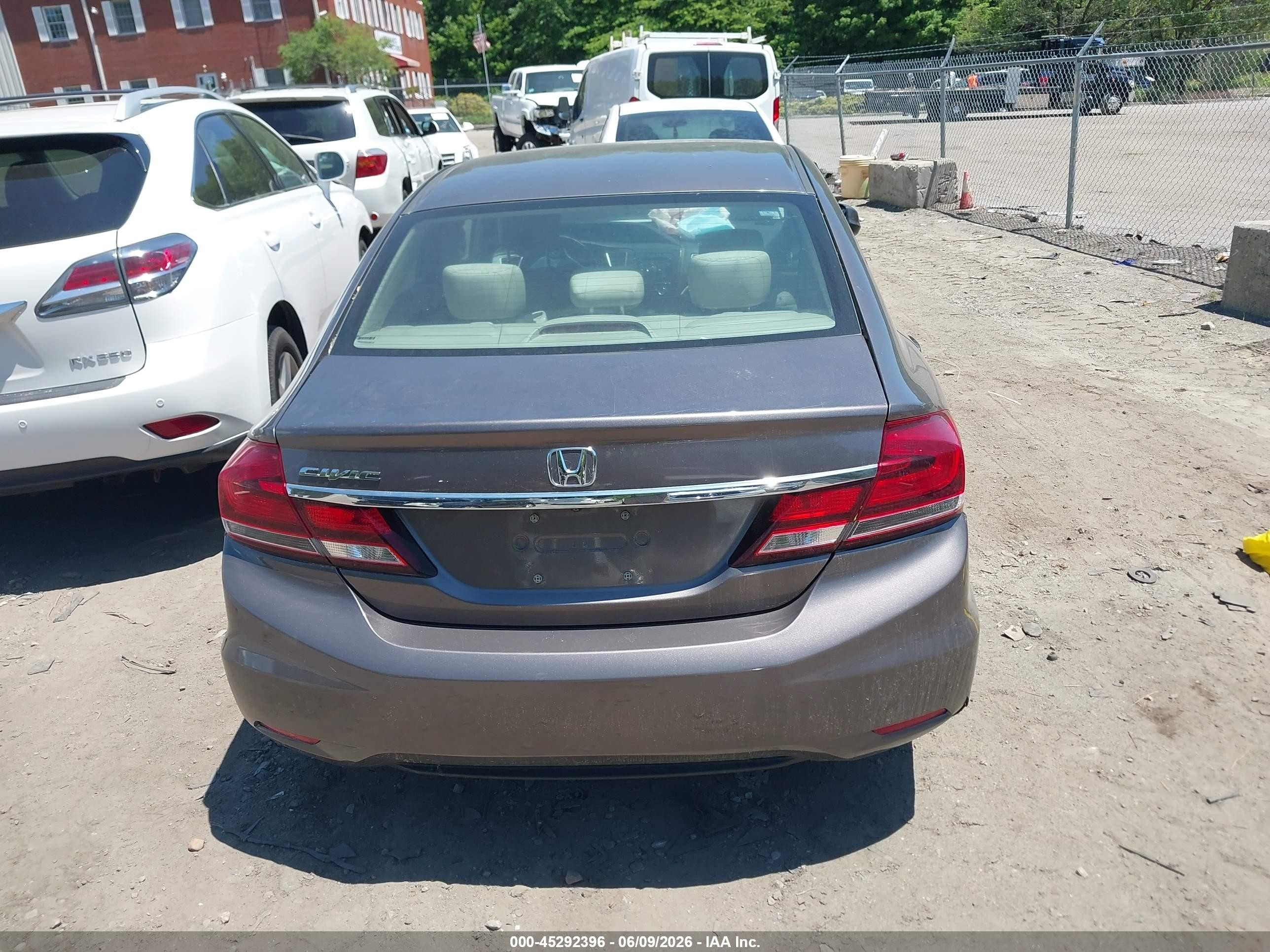 2014 Honda Civic Lx Gray vin: 19XFB2F59EE246482