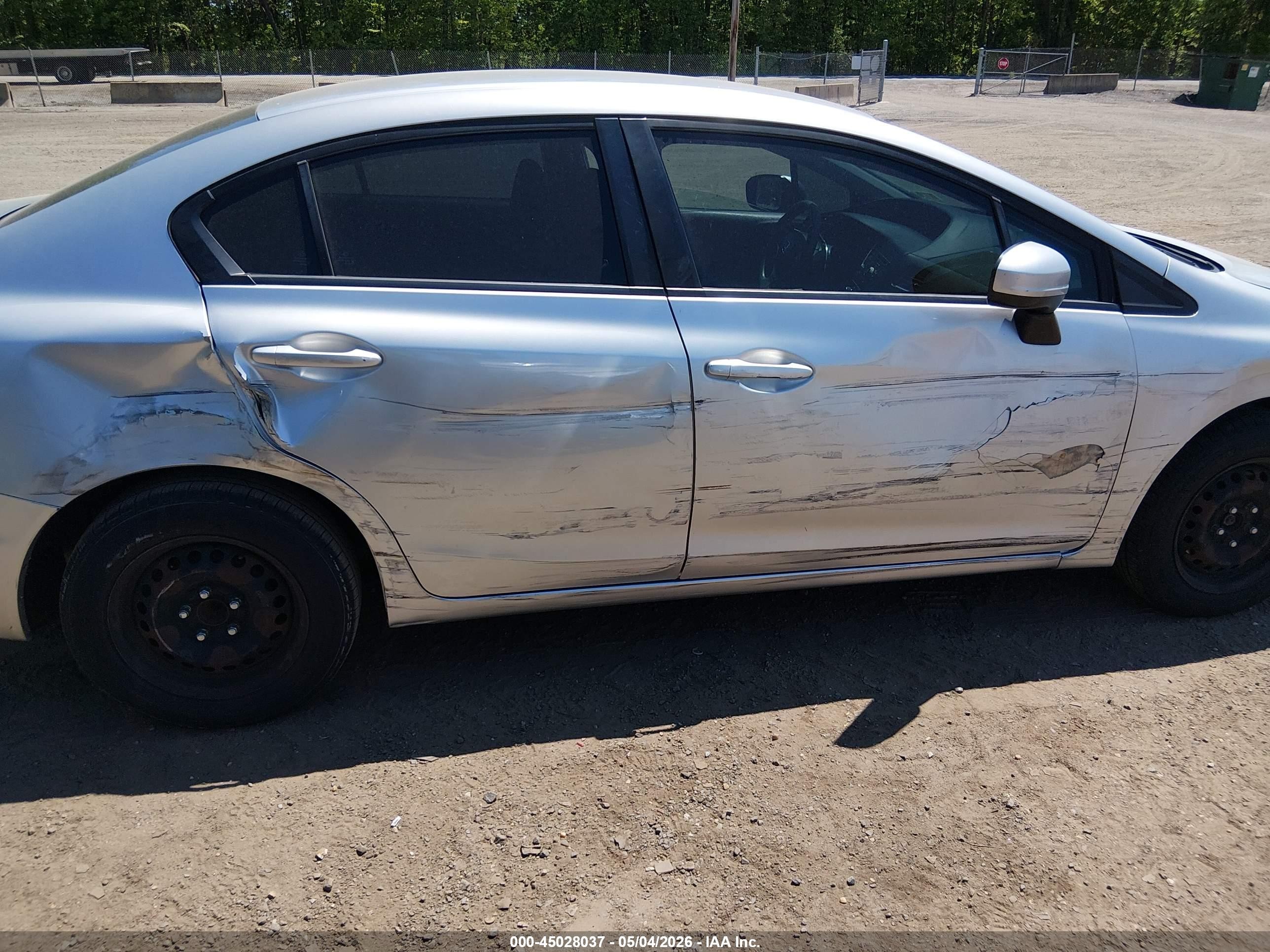2014 Honda Civic Lx Silver vin: 19XFB2F59EE263153