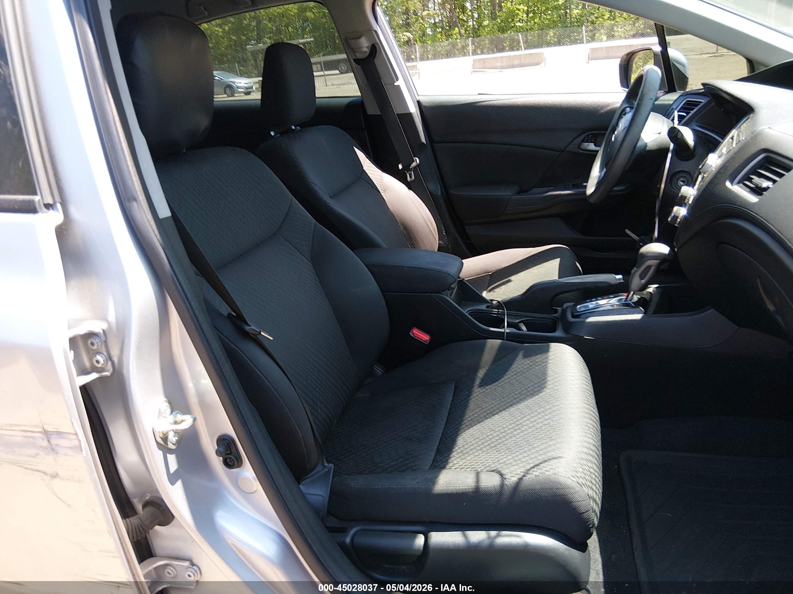 2014 Honda Civic Lx Silver vin: 19XFB2F59EE263153