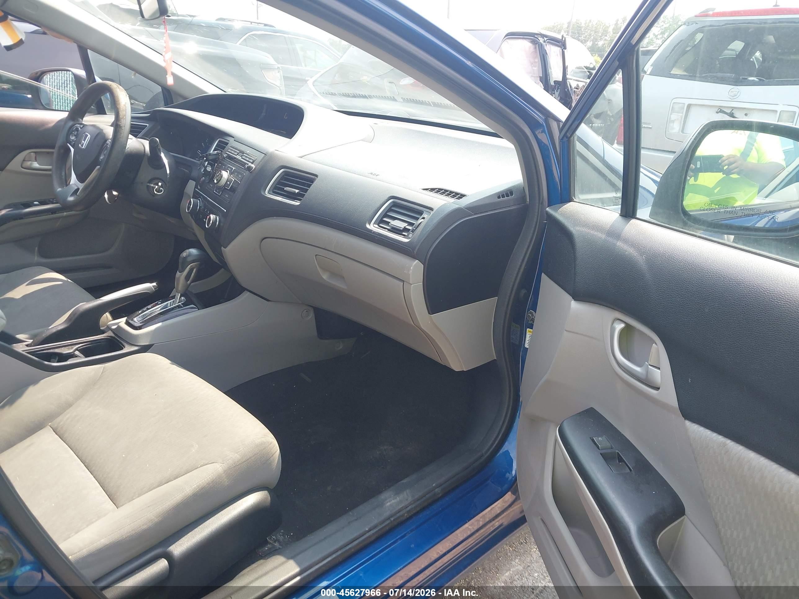 2015 Honda Civic Lx Blue vin: 19XFB2F59FE047627