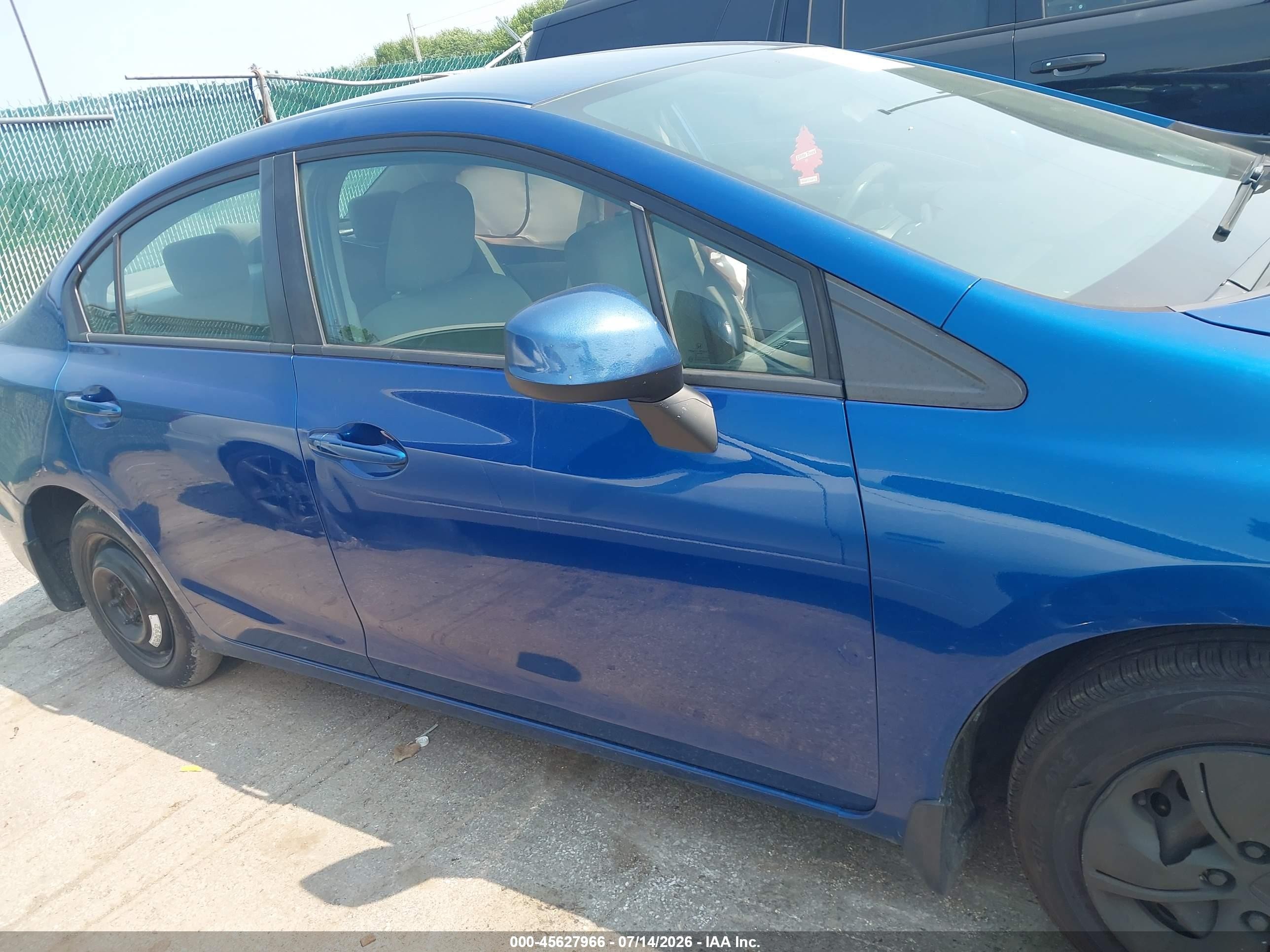2015 Honda Civic Lx Blue vin: 19XFB2F59FE047627