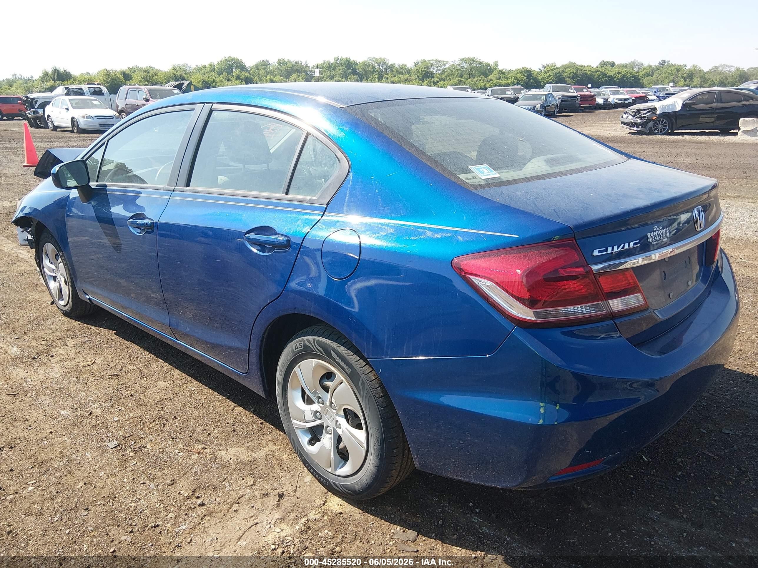 2015 Honda Civic Lx Синий vin: 19XFB2F59FE084354