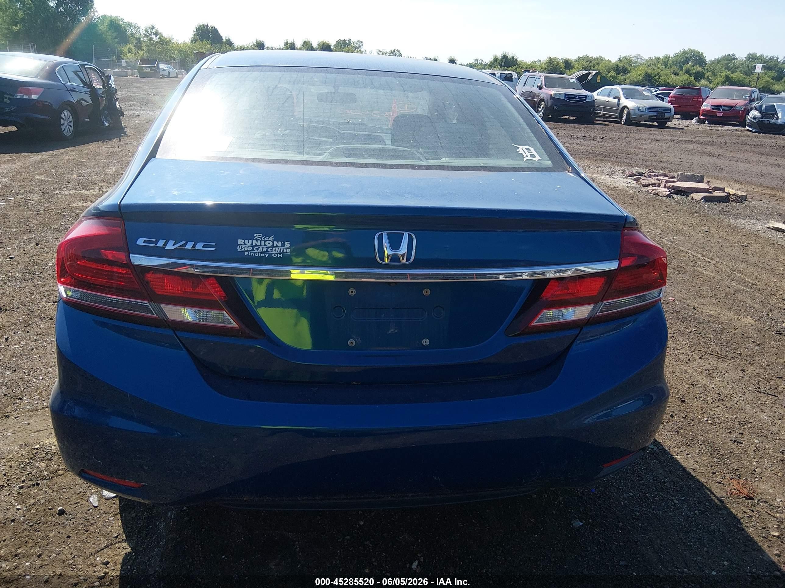 2015 Honda Civic Lx Синий vin: 19XFB2F59FE084354
