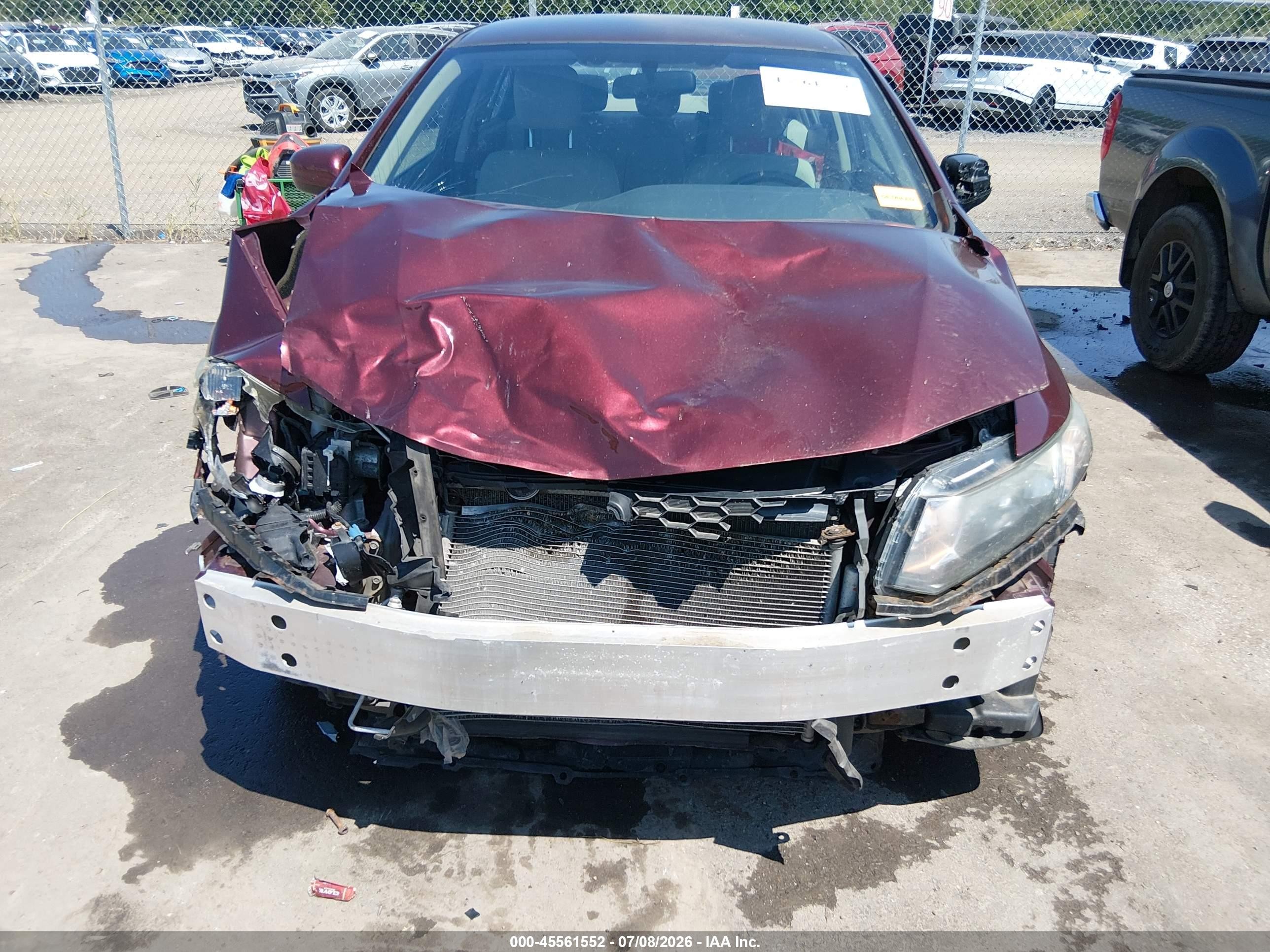 2015 Honda Civic Lx Burgundy vin: 19XFB2F59FE107888